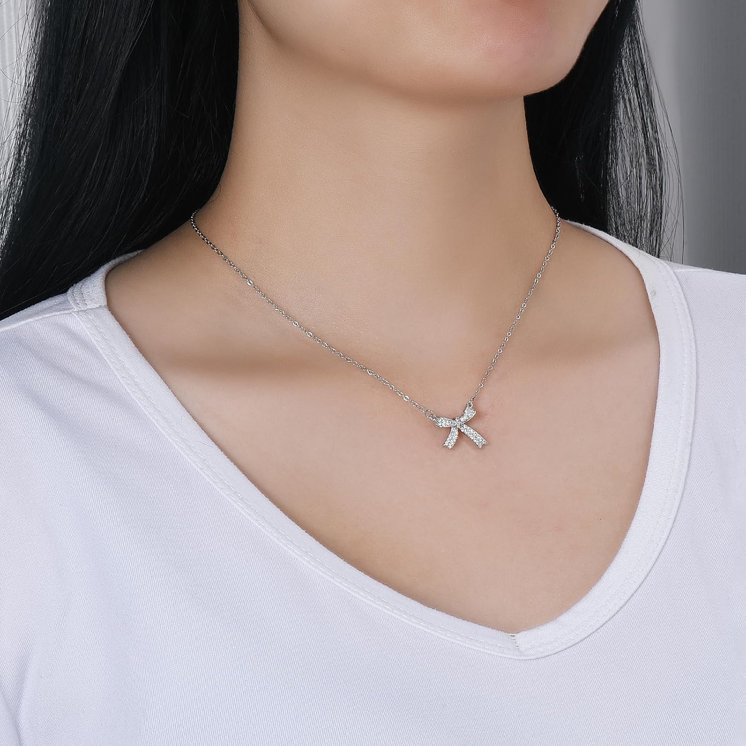 Gold Bow Necklace Women Bow Jewelry Ribbon Pendant Necklace Dainty Rhinestone Bow Tie Choker Necklace Gift - Image 2