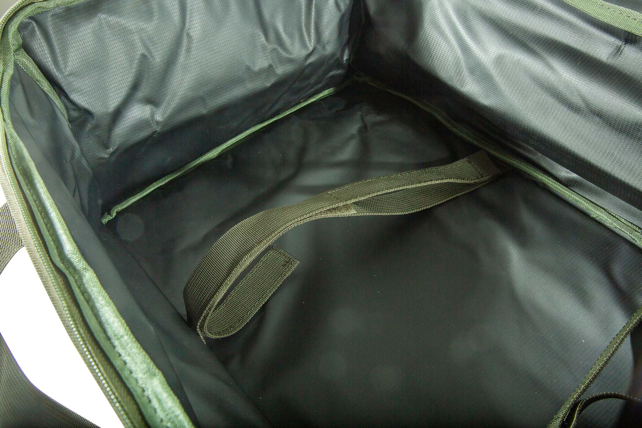Ultimate Sac pour Bateau Amorceur Adventure Compact - Sac De Pêche