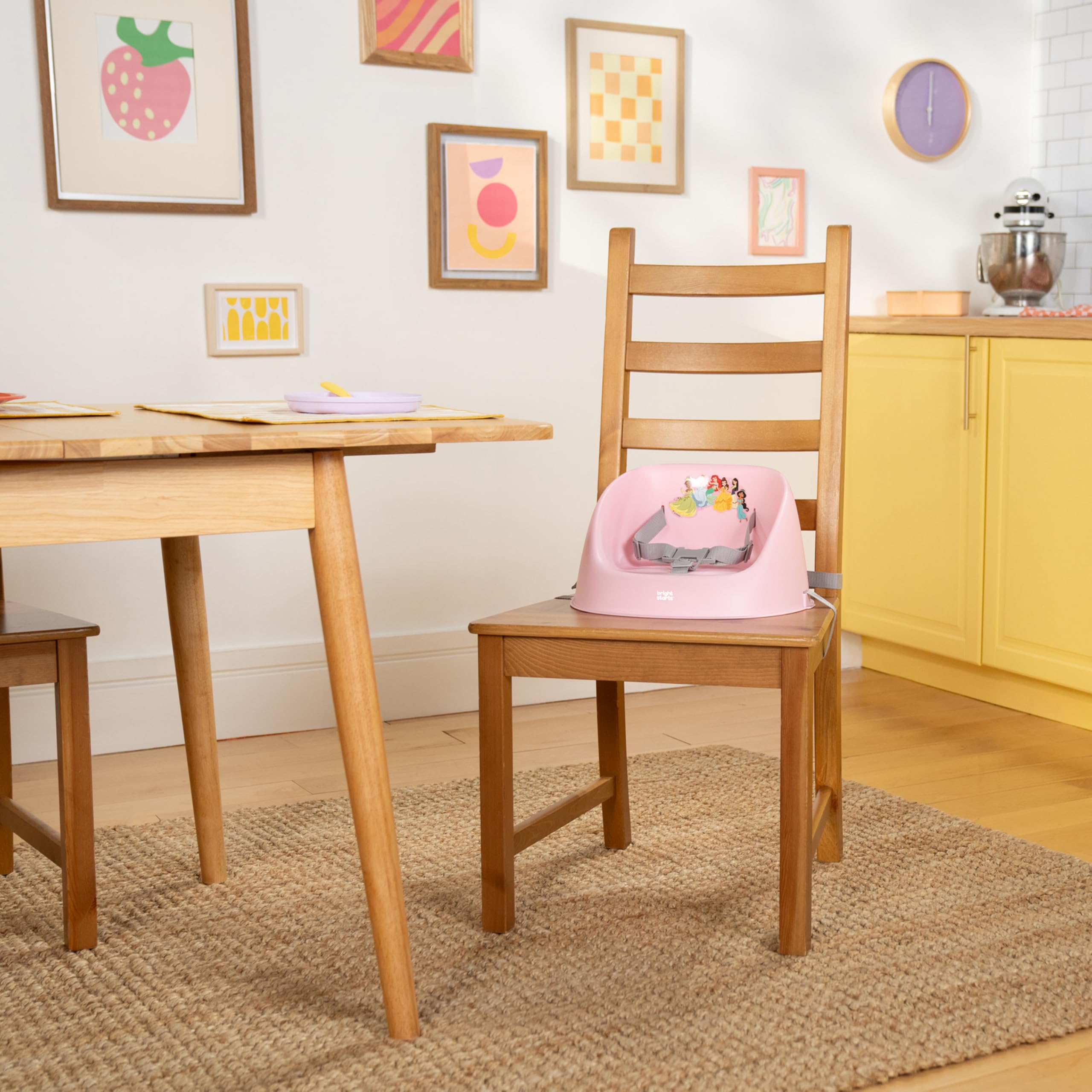 Bright Starts, Réhausseur de Chaise Bébé Disney Princesse My Spot Facile à Nettoyer, Harnais 3 Points, Sangles Amovibles Lavables, Rose