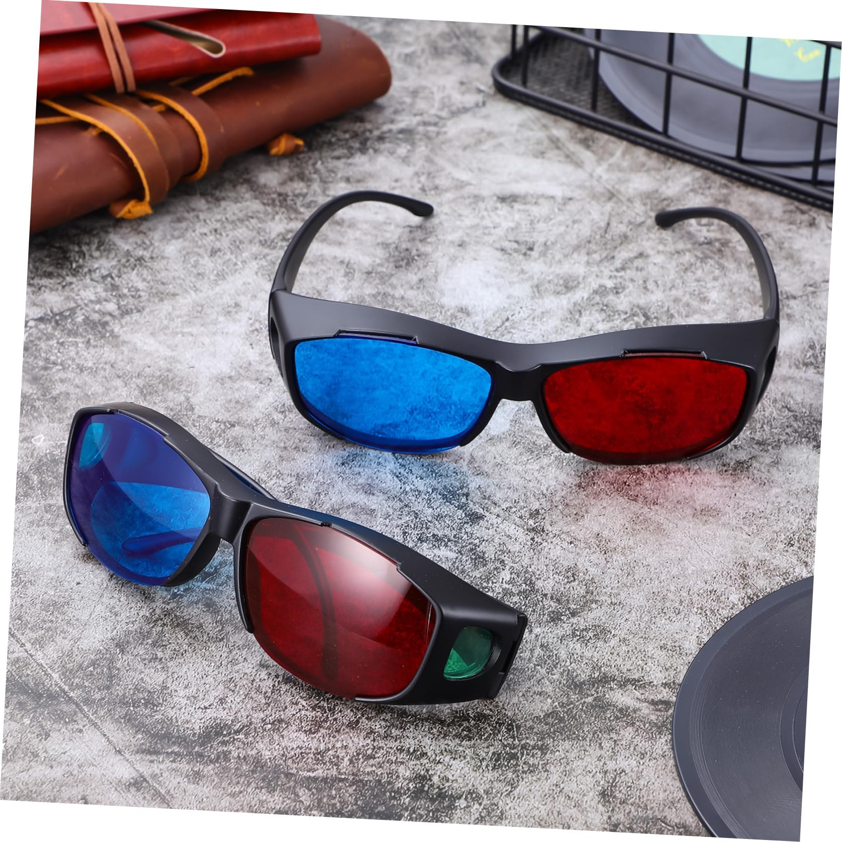 Gafas 3D Rojo Azul para Películas y Juegos, Paquete 5 de Plástico | Efecto Tridimensional Realista, Ligeras y Cómodas, Uso Fácil, para Cine y Gaming, Estilo Anaglifo