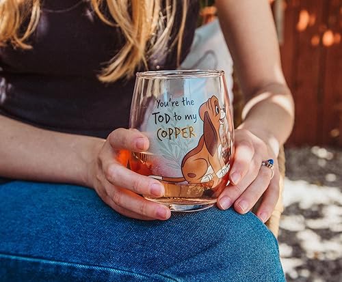 Miniatura 4 de Disney Fox and the Hound - Juego de 2 vasos de vino sin tallo con forma de lágrima | Vaso para mimosas, cócteles, licores | Esenciales de bar para