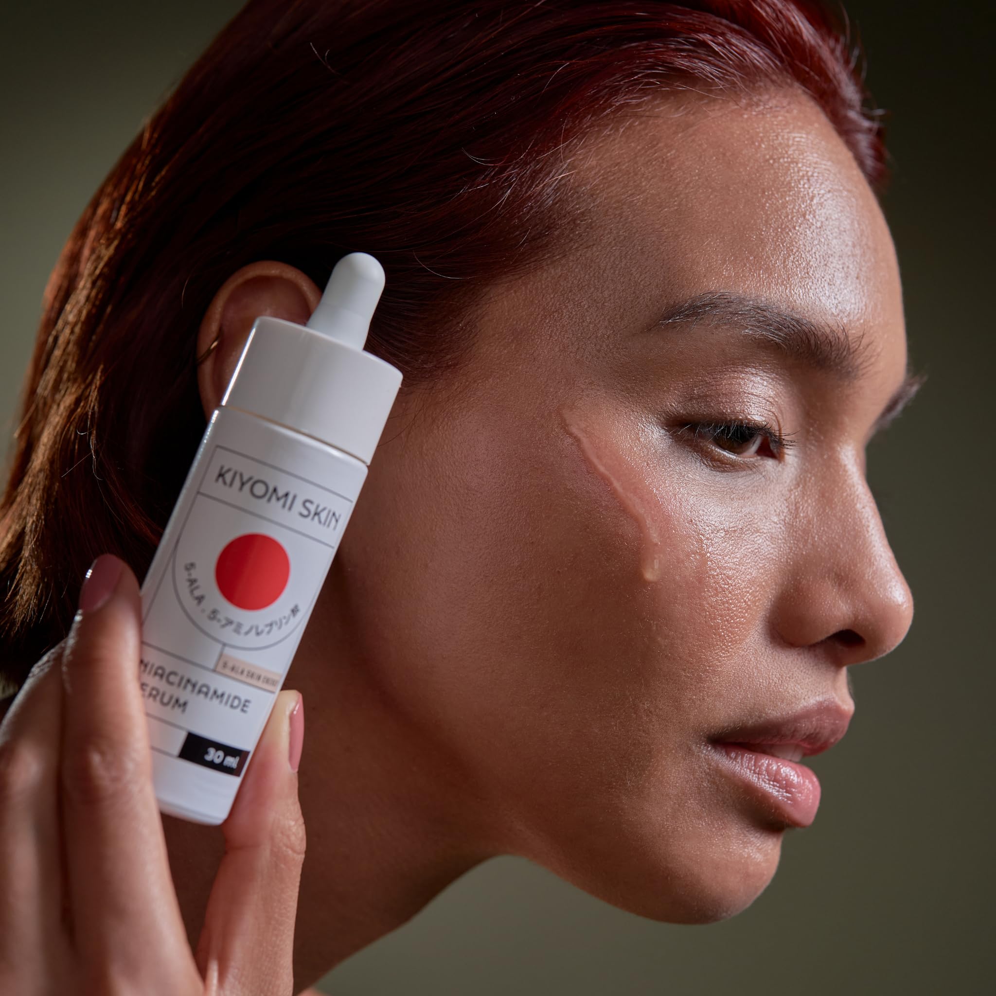 KIYOMI SKIN Pore Refining Niacinamide Serum 30 ml with 5-ALA and Hyaluronic Acid Against Large Pores, Glass Skin Dry Skin - Image 4