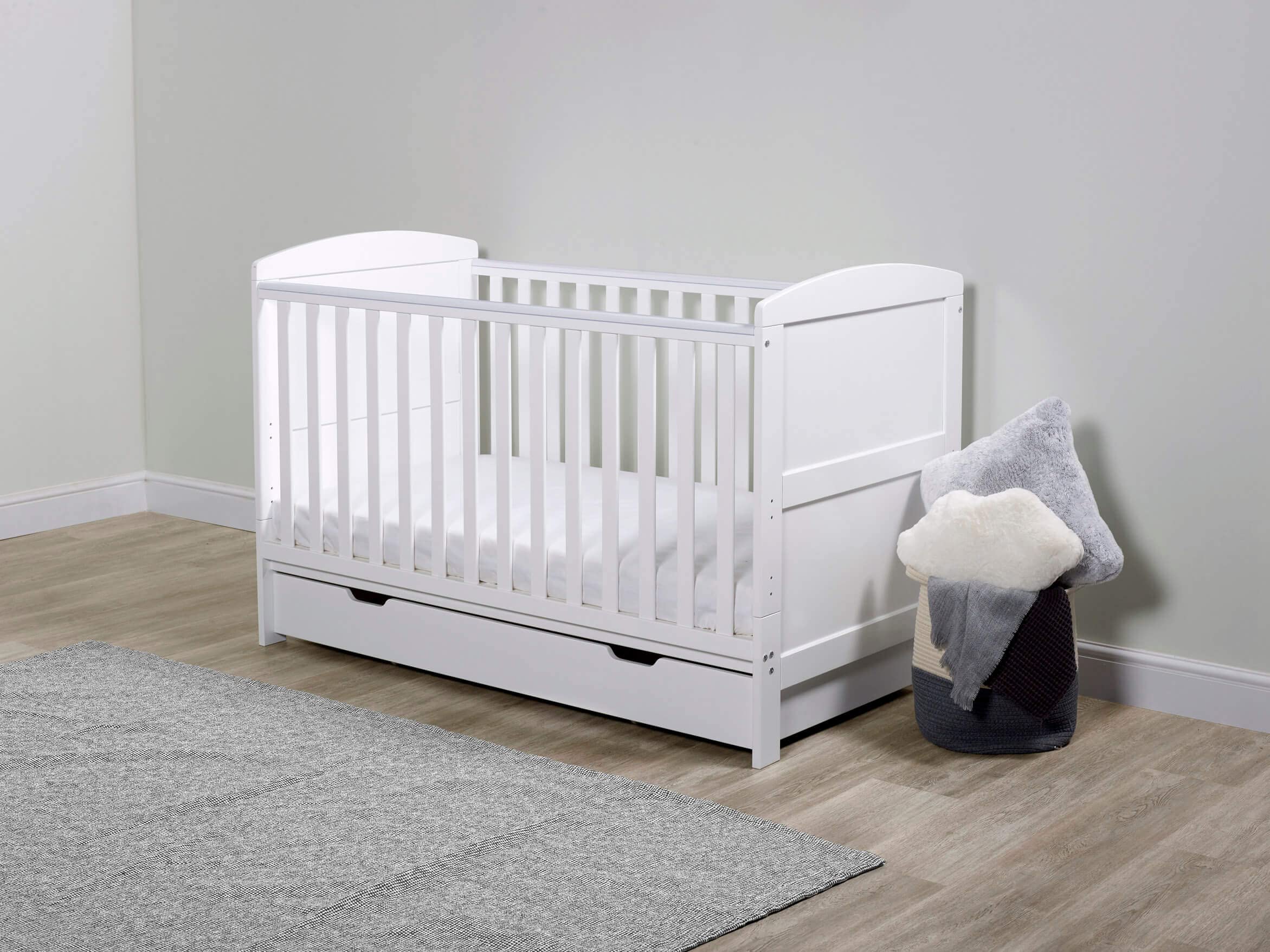 Ickle Bubba Coleby Classic Cot Bed, Under Drawer and Sprung Mattress - White