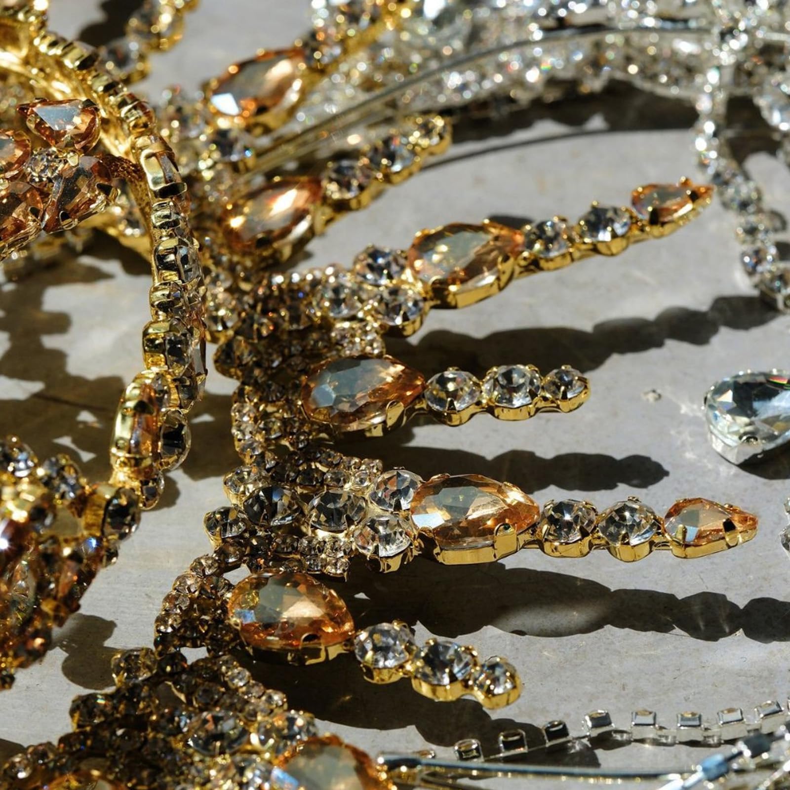 Fascia per capelli con strass scintillanti, decorazione per gli appassionati di moda, elegante accessorio per capelli per feste e celebrazioni, fascia per capelli con strass scintillanti con nappe