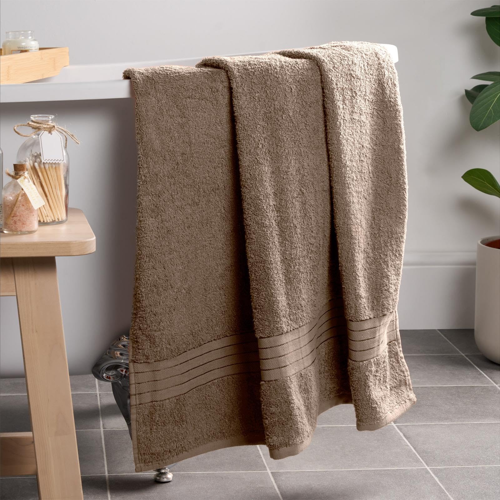 Brentfords Mocha Light Brown Bath Sheets, 100% Cotton Towels Super Soft Feel Extra Large Towels For Bathroom Quick Drying Towel Shower Bath Sheets Pack, 1 Piece