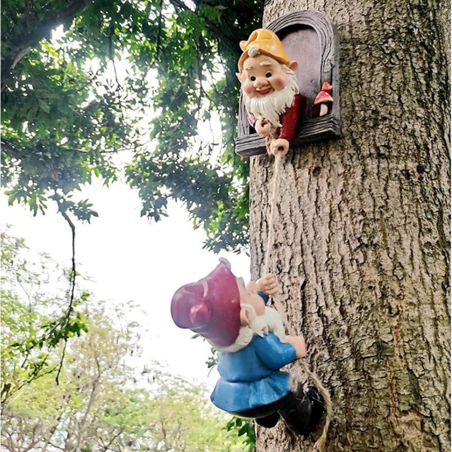 Teaeeno Funny Garden Gnome Statue Outdoor Figurines, Gnomes Running Away from Windows Tree Hugger for Lawn Patio Yard Decorations, Elf Tree Face Climbing Gnomes Trees Peeker Sculpture