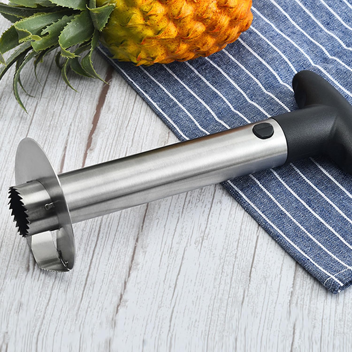 Éplucheur-Dénoyauteur à Ananas En Inox – Rapide Et Facile à Utiliser – Poignée Ergonomique