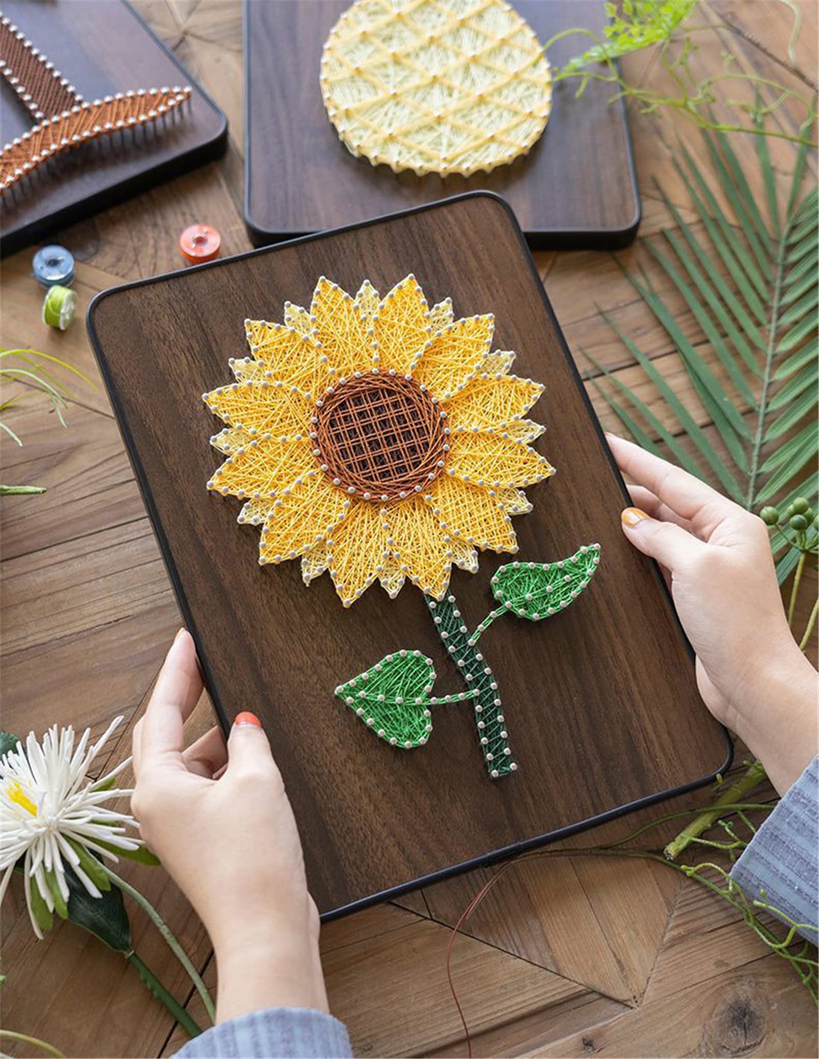 Kit fai da te String Art Kit Wooden Craft Kit DIY Adults, Kit con Accessori e Cornici, Adatto per Bambini Adulti, Adulti, Principianti, Decorazione domestica, Regalo unico (girasolio)