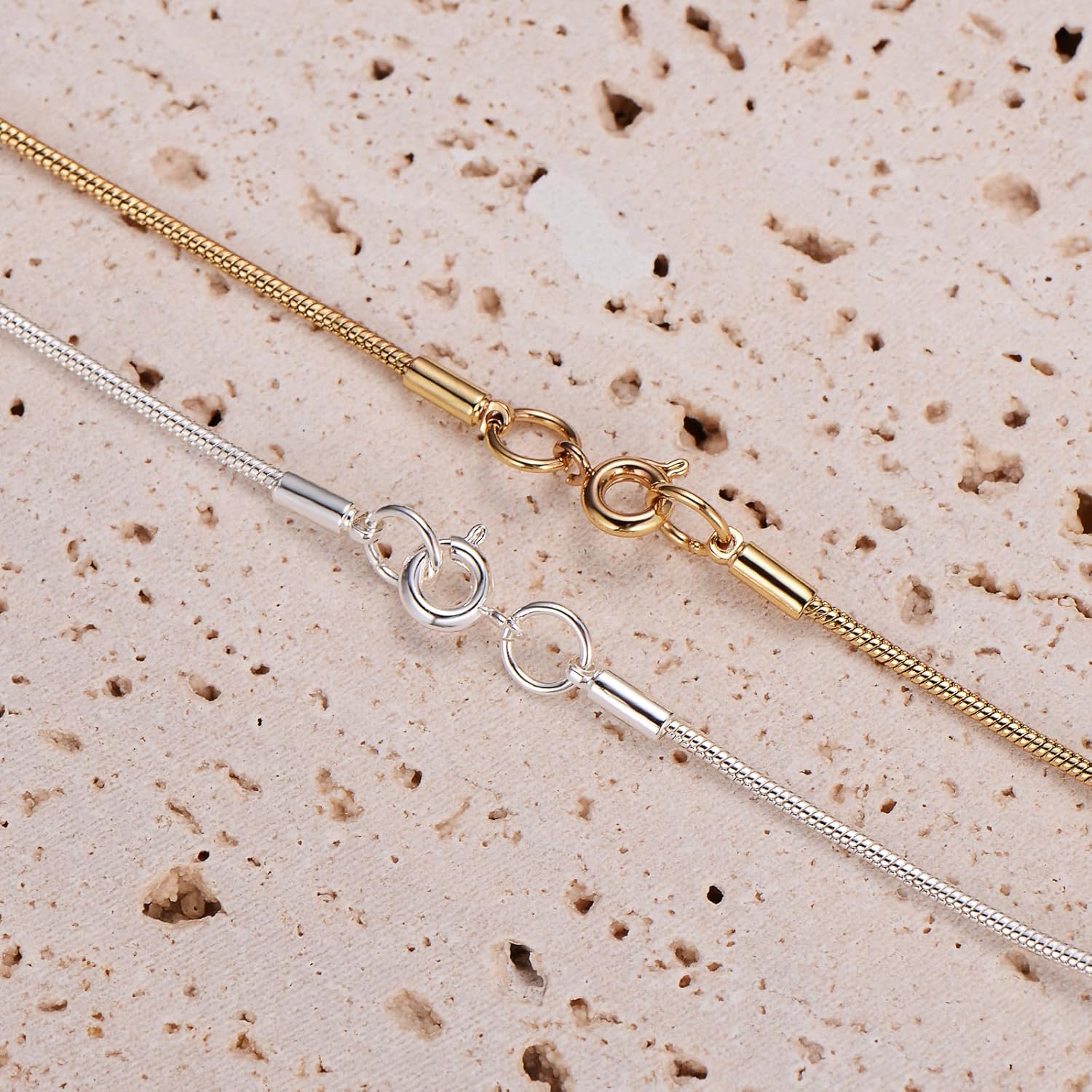 Funny Stand Up Pendant Necklace - Pull Mechanism Novelty Gag Gift for Party Prank Humor
