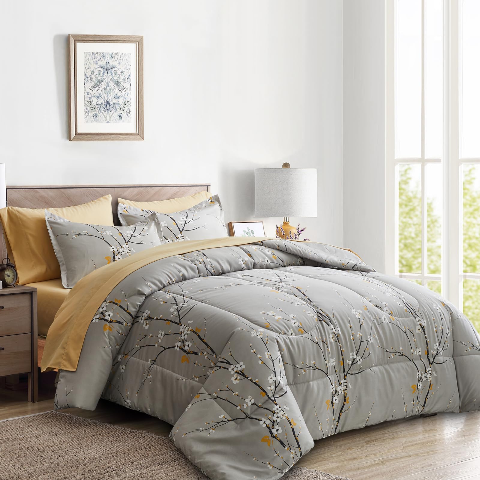 Juego de edredón reversible de 7 piezas tamaño queen, cama en una bolsa, de microfibra suave (1 edredón, 2 fundas decorativas de almohada, 1 sábana encimera, 1 sábana bajera, 2 fundas de almohada) - Ramas de árbol con flores en gris tostado 2