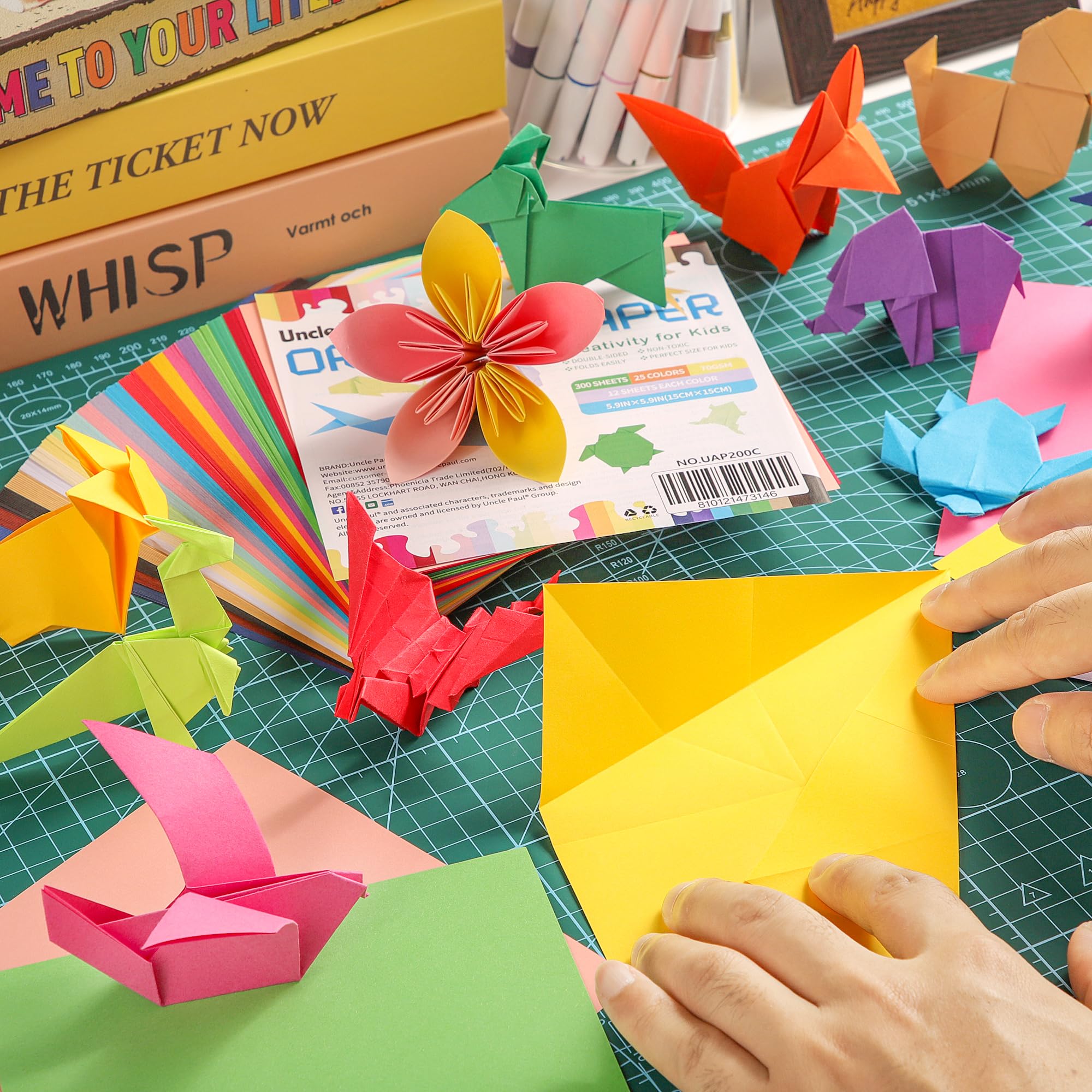 Yohuork Papier Origami Coloré 300 Feuilles 70gsm - Lot De Petits Carrés 10x10, 15x15, 20x20 Cm Double Face Pour Bricolage, Arts & Projets Enfants Adultes