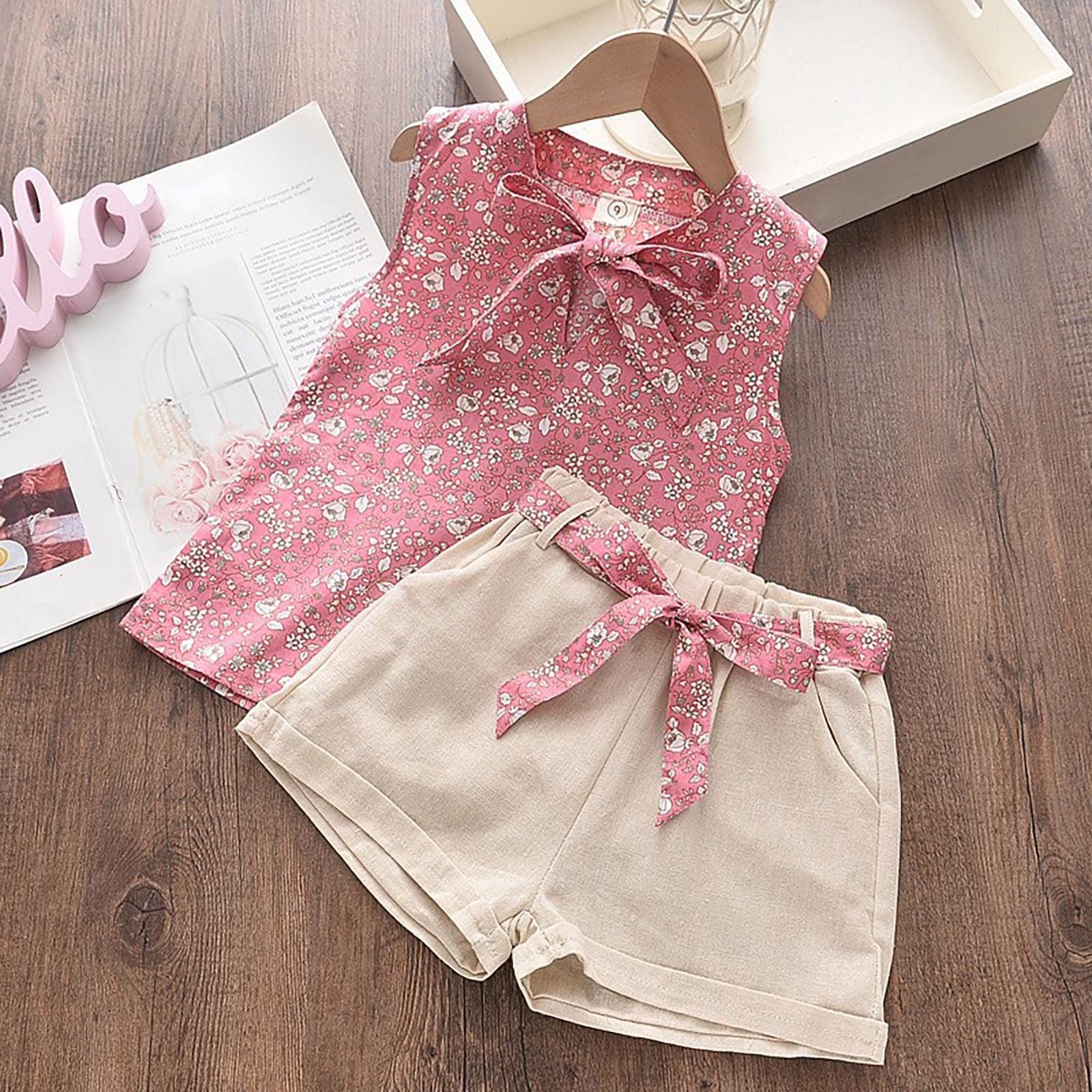 Débardeurs pour Fille avec Short Robe d'été pour Fille Ensemble Deux pièces sans Manches Haut Floral et Short élégant Tenue Confortable vêtements Mode Enfant