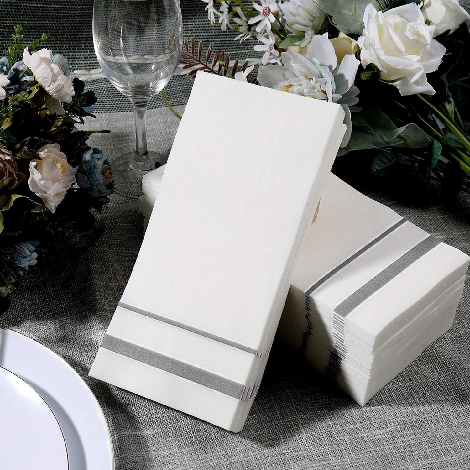 [Paquete de 200] Toallas de mano desechables de papel con tacto de lino, servilletas decorativas de mano de baño para cocina, fiestas, bodas, cenas o eventos, blanco y plateado