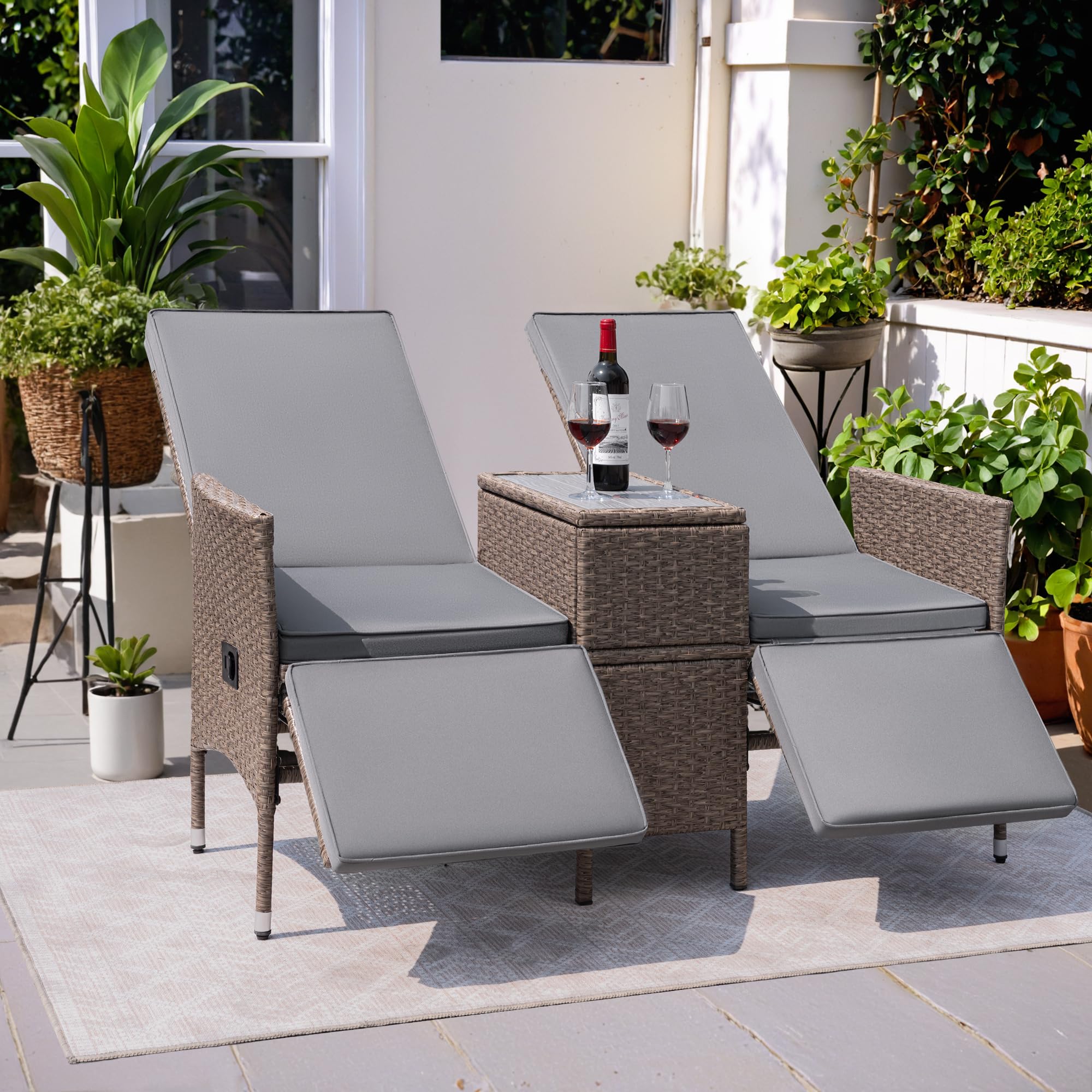 double recliner outdoor chair