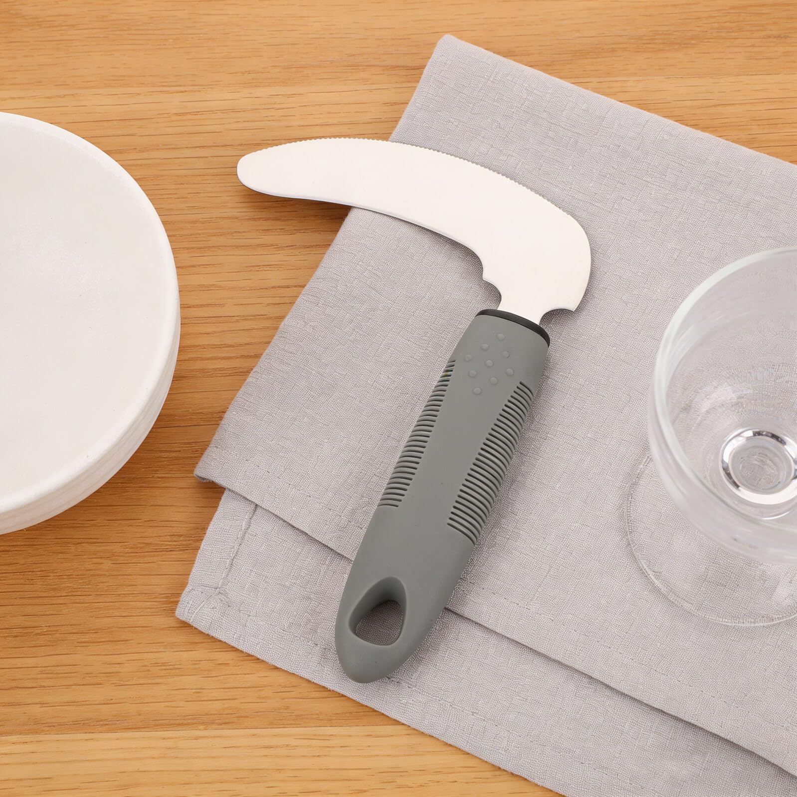 Couteau de Repas Adaptatif en Acier Inoxydable pour Personnes Âgées | Poignée Ergonomique en Pp, Forme Inclinée, Prise Antidérapante et Conception Anti-vibrations, Usage en Maison de Retraite