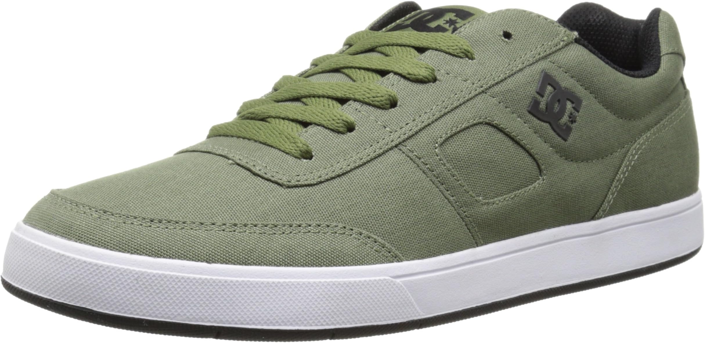 DC Men's Cue TX Skate Shoe