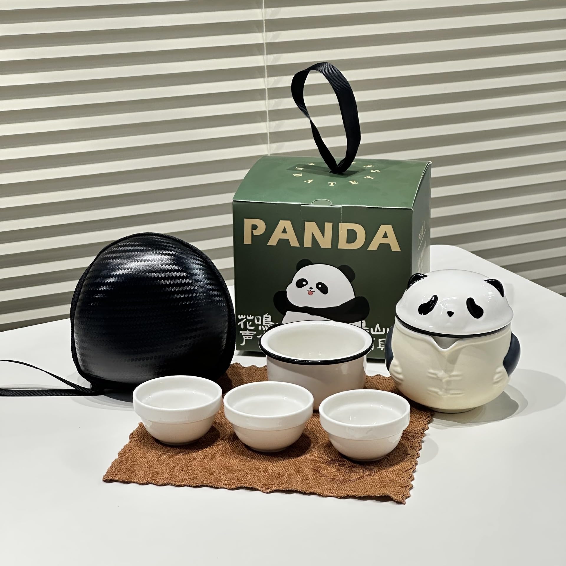Service à thé de voyage complet avec théière panda et tasses en céramique