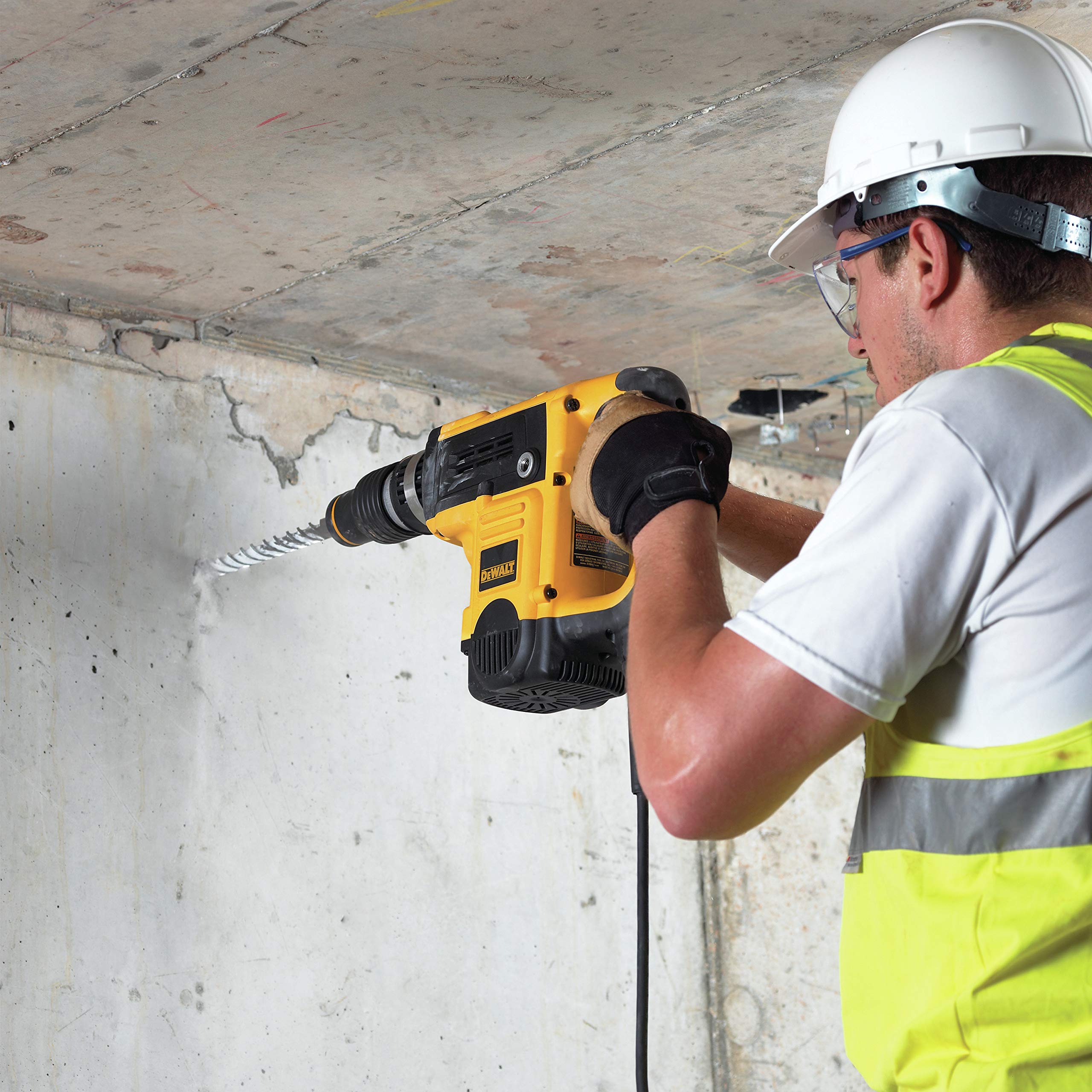 DeWalt, Broca SDS, Max XLR 28x670mm 4 cortes, Unid 1