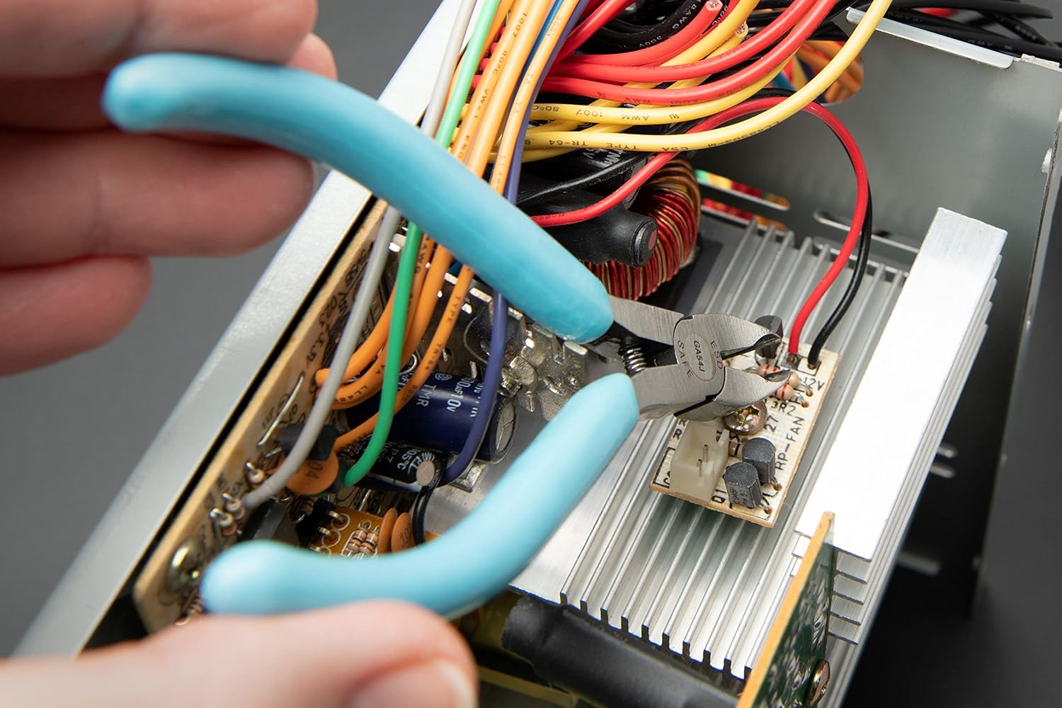 Xcelite GA54JV Angled Diagonal End Cutter Pliers, Flush Jaw, 4" Length, 7/16" Jaw length, Green Cushion Grip, Carded