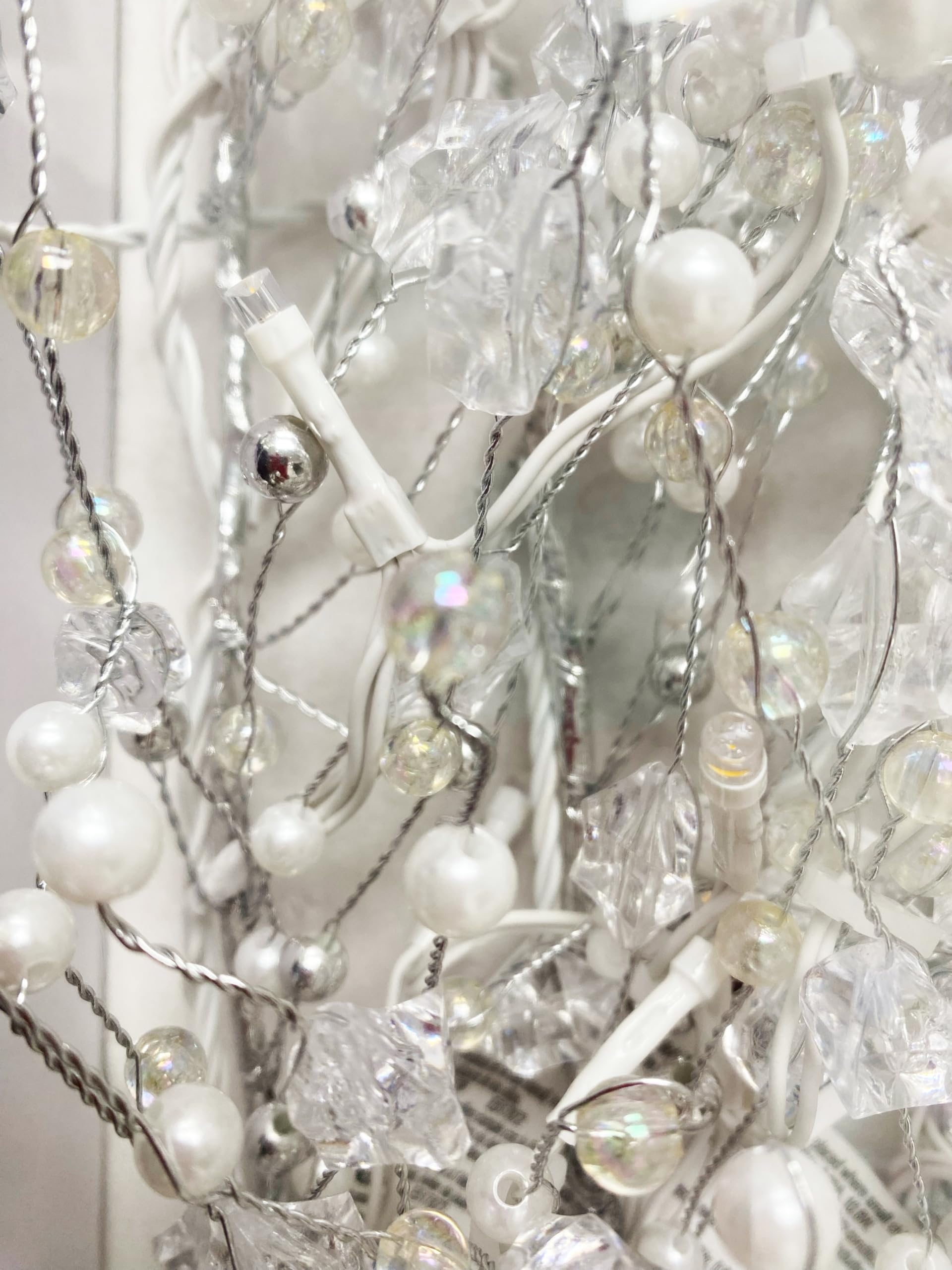 Amazon.com: GE StayBright 9' LED Glitter Gem Garland 1784863