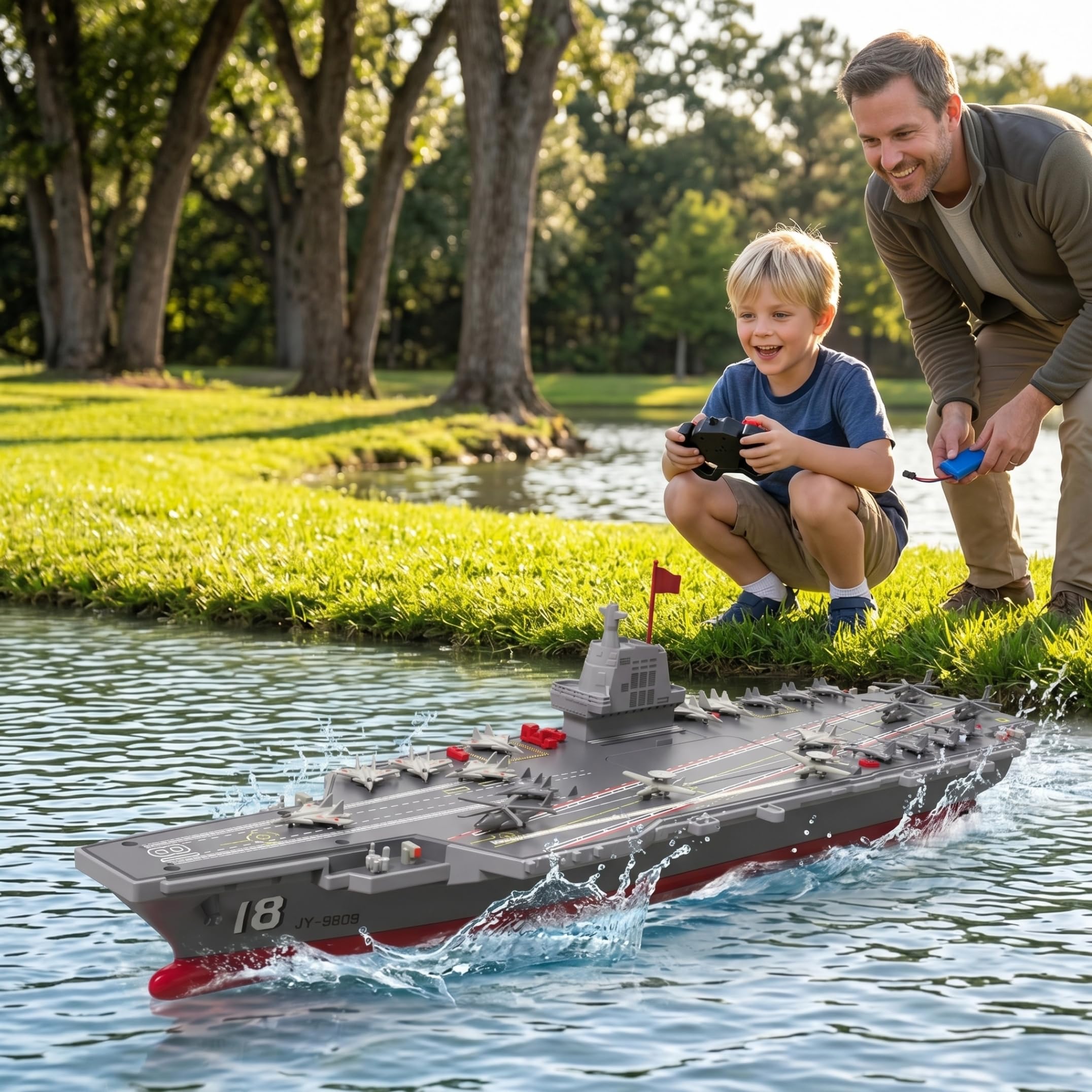 Barca telecomandata per Bambini, Nave da Guerra RC da 2, 4 g con interruzione di Sicurezza per l'acqua Corazzata RC Ricaricabile Tramite USB per Cortile, Piscina, Spiaggia, corazzata