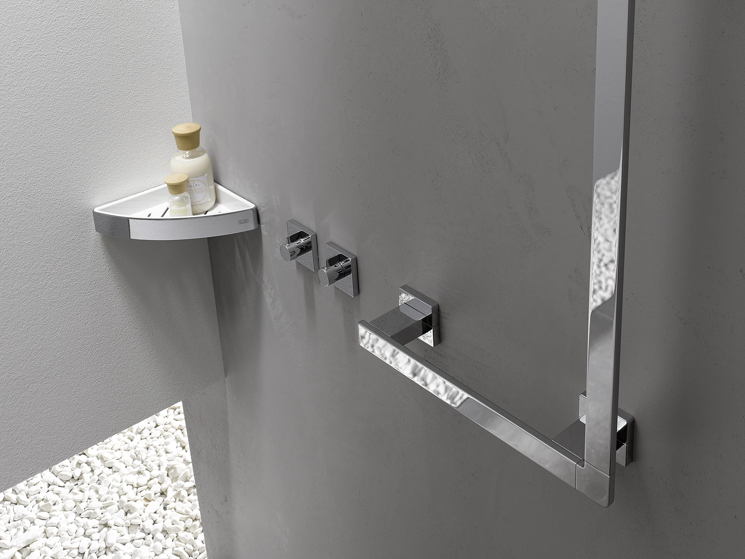 EMCO Loft Schroef sponsmand met uitneembare kunststof inzetstuk, hoogwaardige doucheplank van aluminium en kunststof, douchemand voor badkameraccessoires, chroomkleurig/wit