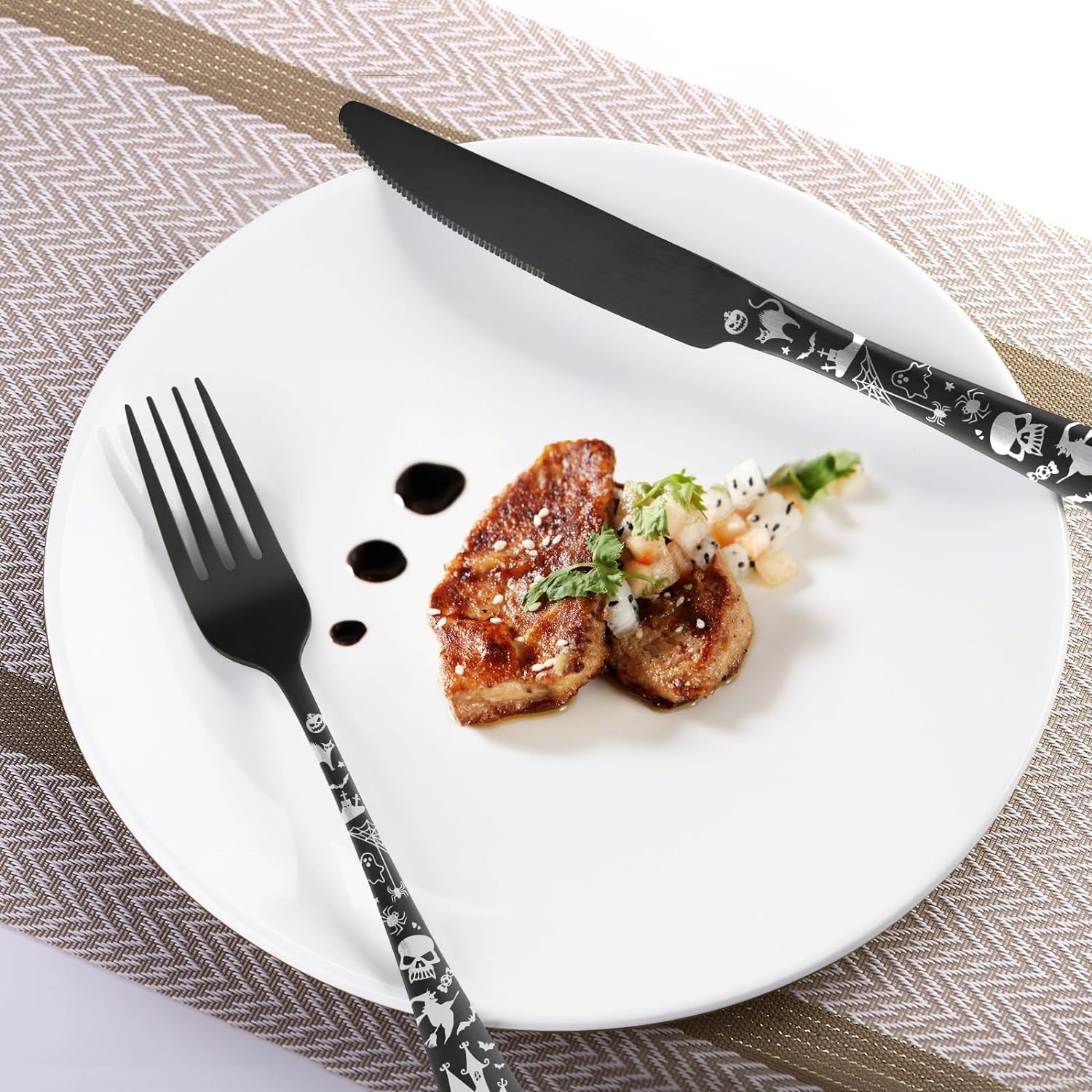 Halloween-Skelett-Besteckset,Totenkopf-Besteckset im Gothic-Stil mit Messer,Gabel und Löffel,Halloween Edelstahl-Besteck für das Essen in der Küche zu Hause,Camping (A,30 teilige)