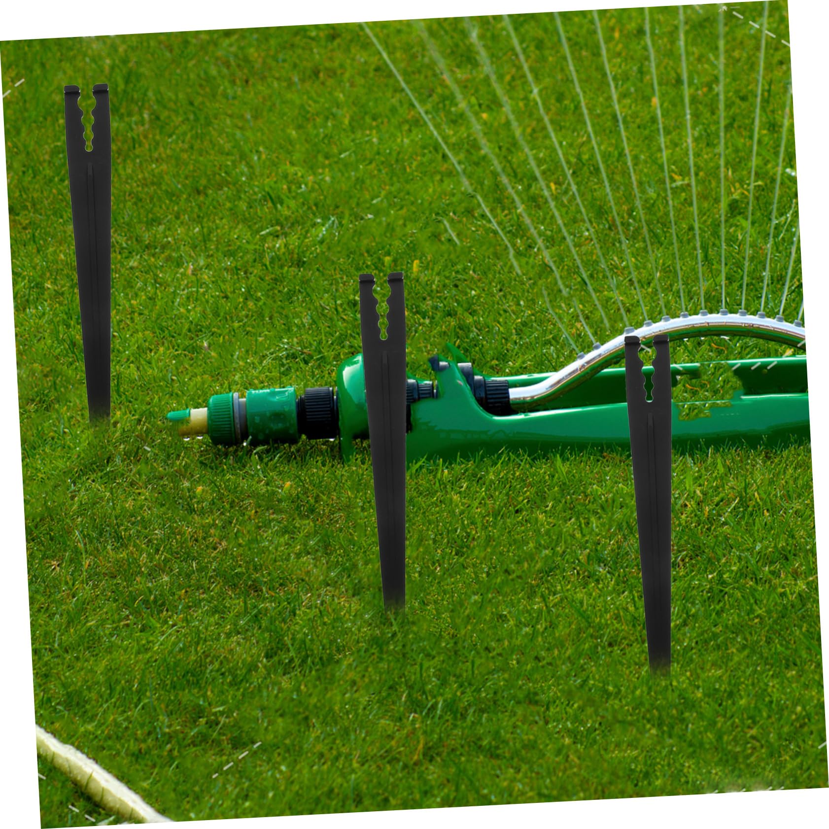 Abaodam 5 Series Base De Carga Plant Pot Huerta Goteo Irrigación Planta Estaca De Tierra De Tubería Manguera Apoyo Estaca De Ancla De Riego Soportes De Riego El Plastico Black 100 Piezas*5