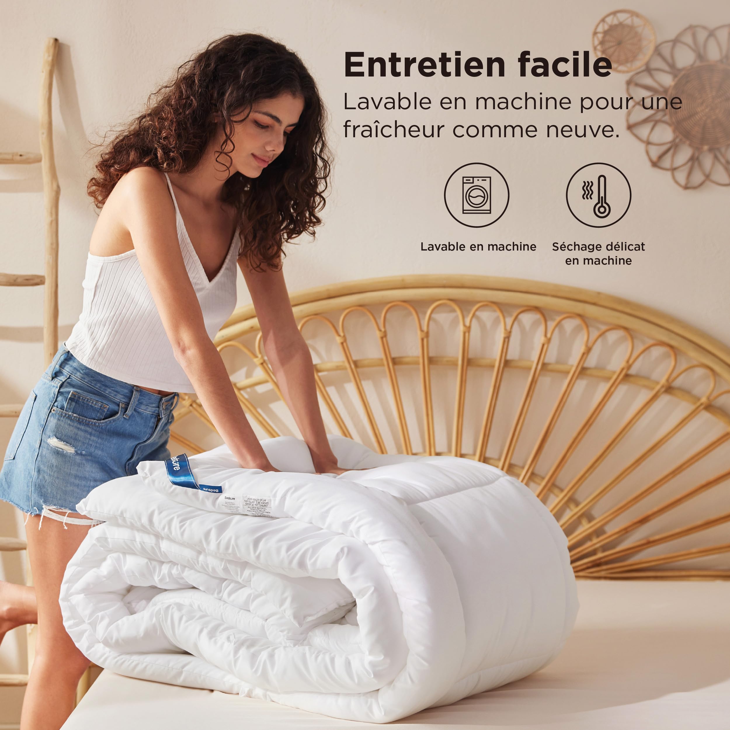 Bedsure Couette 220x240 4 Saisons - Couette 220x240cm Certifiée Oeko-TEX 300g/m² Couverture, Duvet Doux et Chaud pour Allergiques, Gonflant Respirant, Blanc