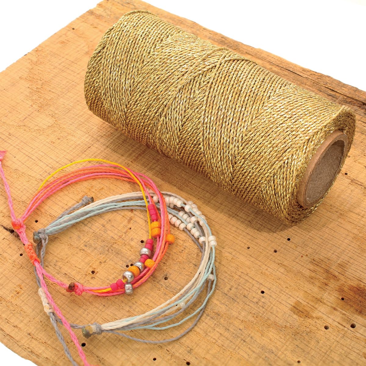 The Beadsmith Knot It woskowany sznurek poliestrowy, średnica 1 mm, szpula 144 m (144 m) (złoty)