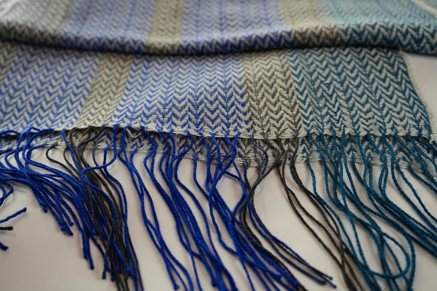 Baby Alpaca Scarf For Women. Beautiful Fashion Accessory Made In Peru. Extremely Soft, Warm and Hypoallergenic (Grey and Blue)