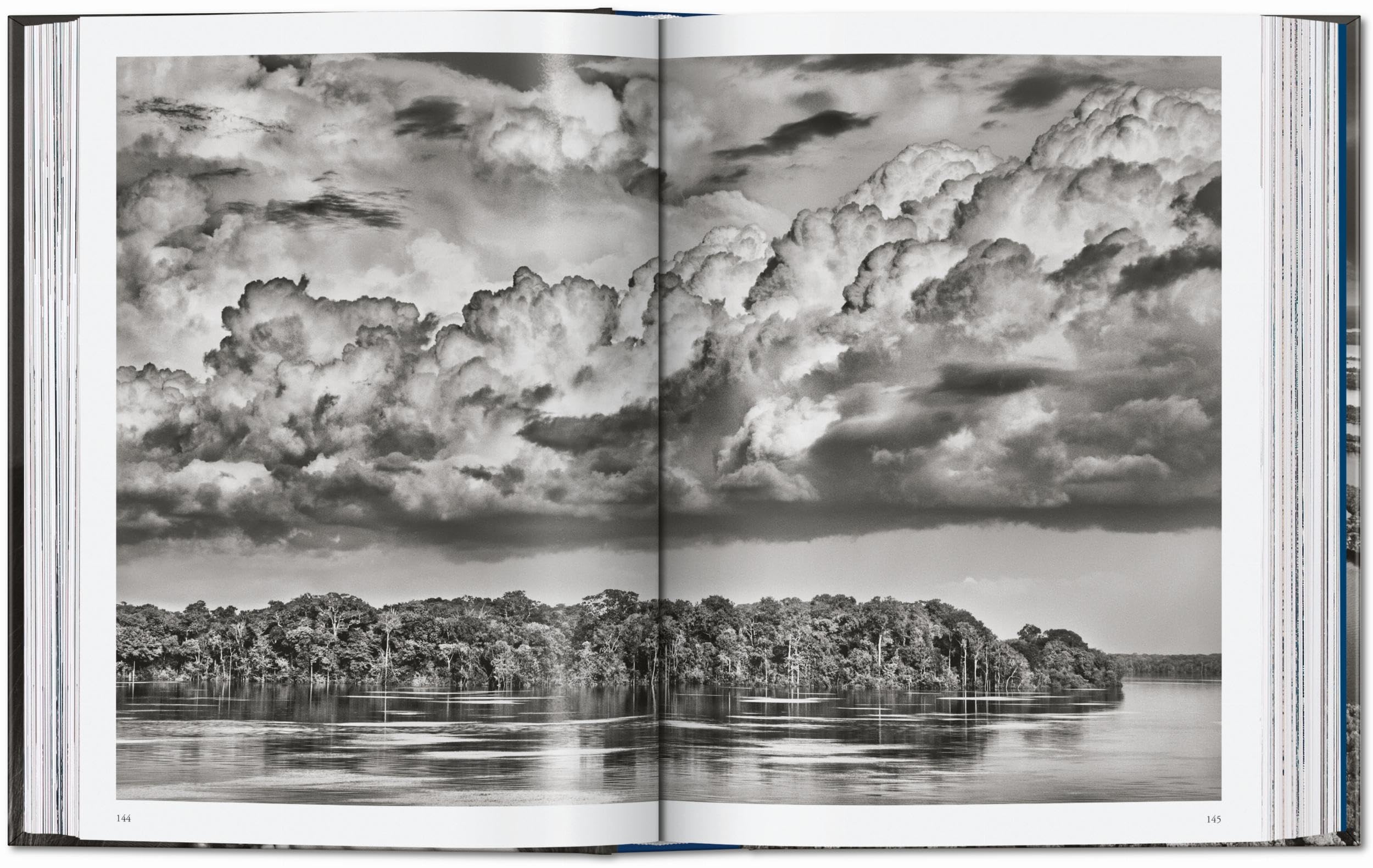 Sebastião Salgado. Amazônia. 45th Ed.