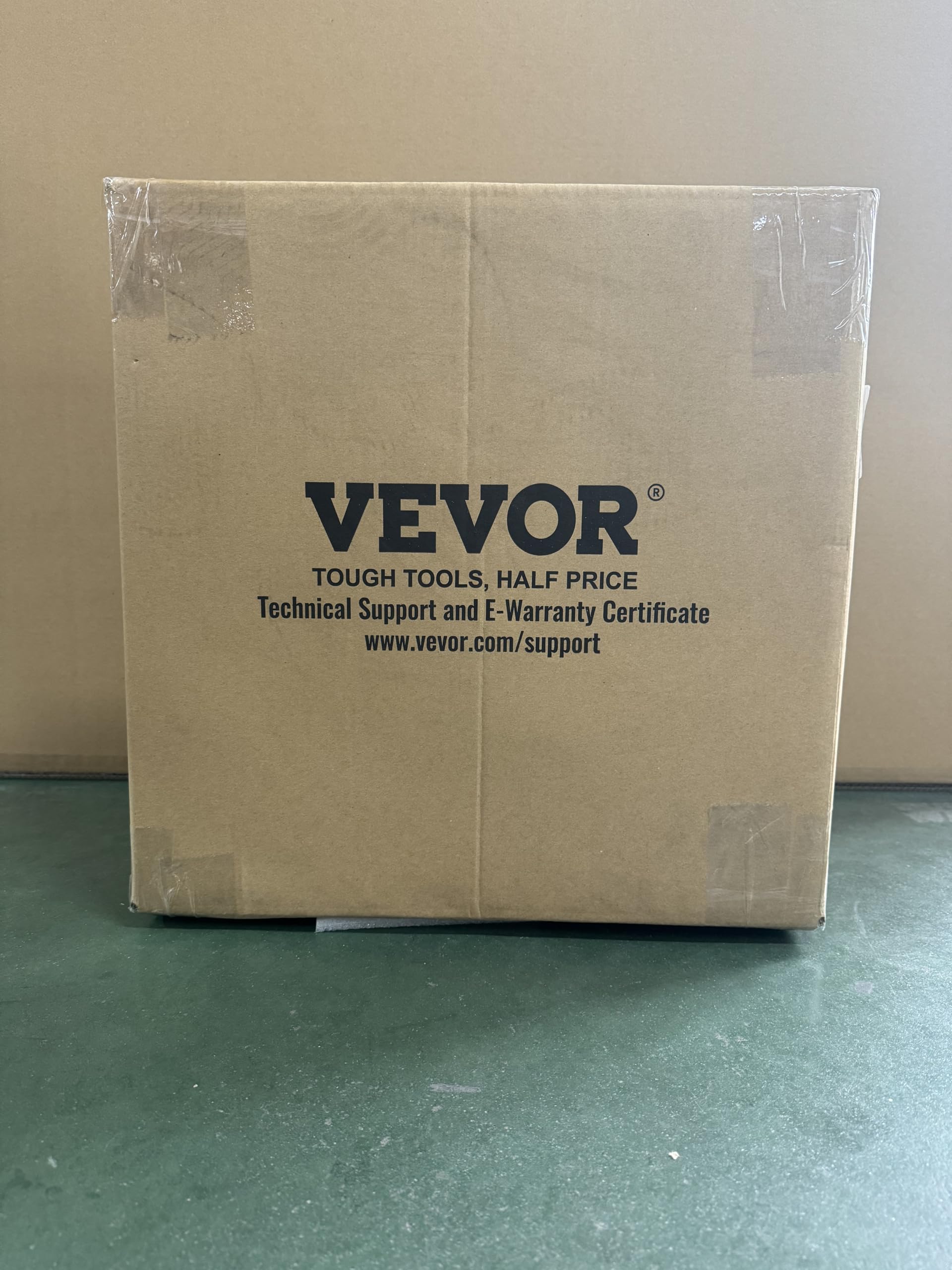 Cardboard box with VEVOR logo and text 'Technical Support and E-Warranty Certificate www.vevor.com/support'