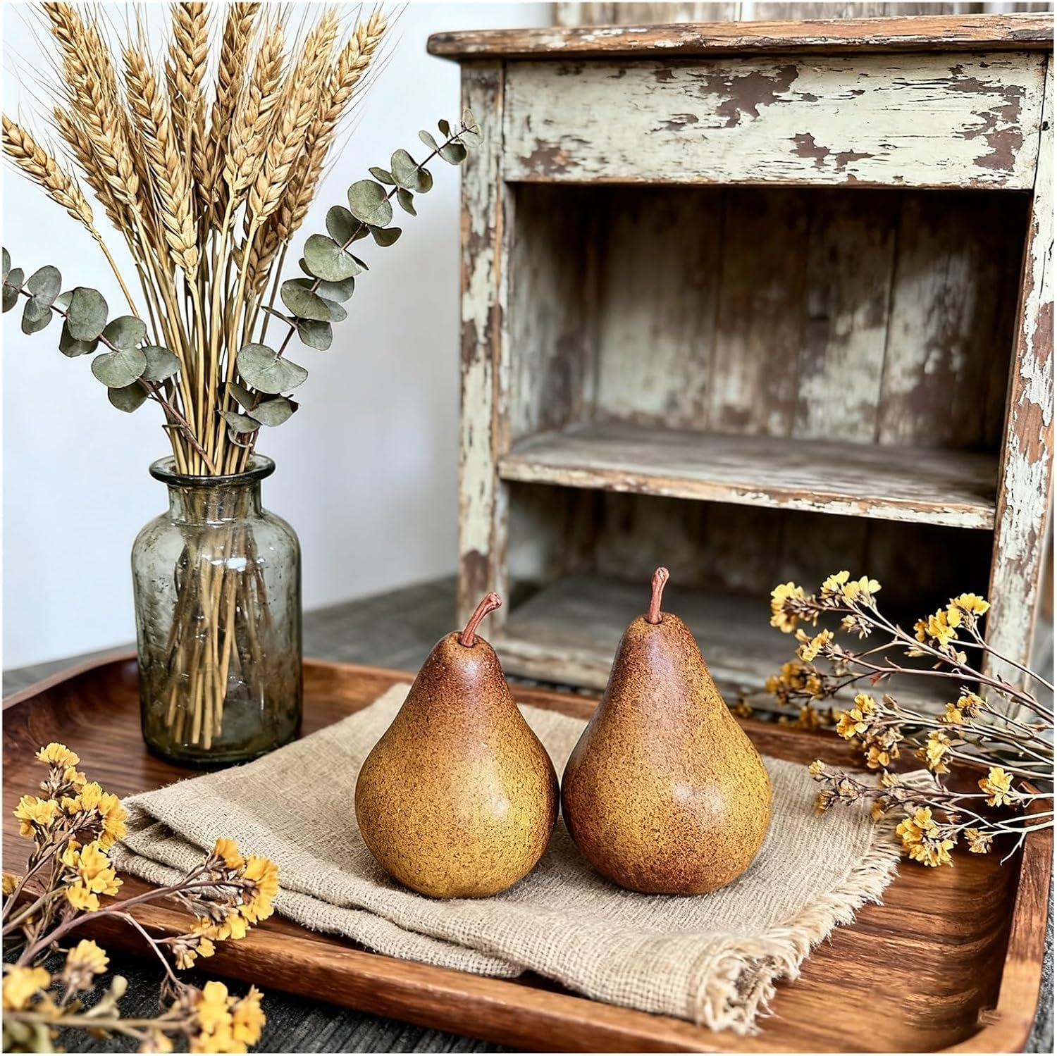 6PCS Realistic Artificial Brown Pears, Lifelike Fake Fruit Decor for Home Kitchen, Table Centerpiece, Party Display, Durable Fall-Themed Ornaments for Interior Design & Photography(Brown)