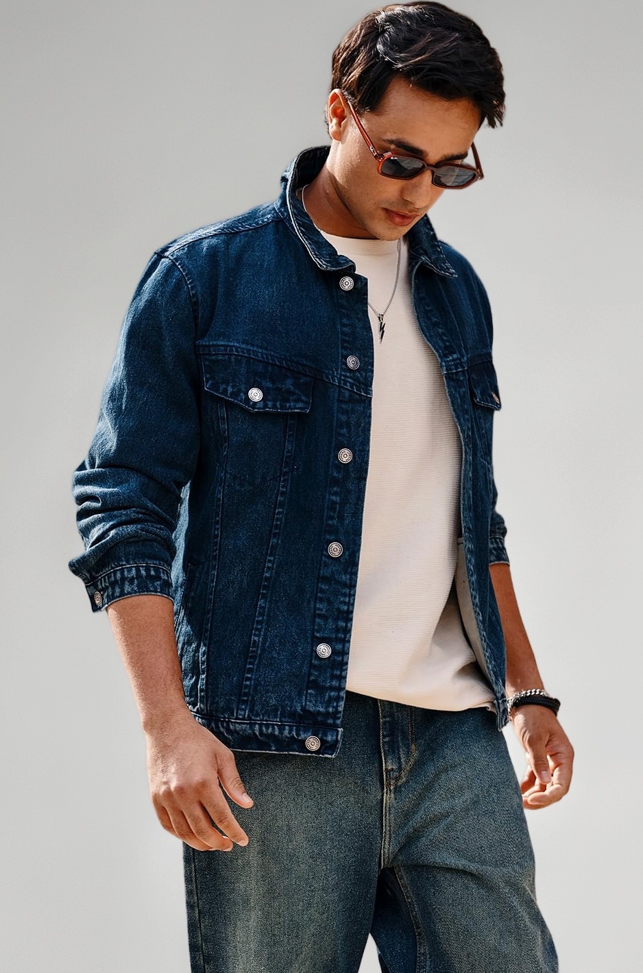 Urbano Fashion Men's Regular Fit Washed Full Sleeve Denim Jacket