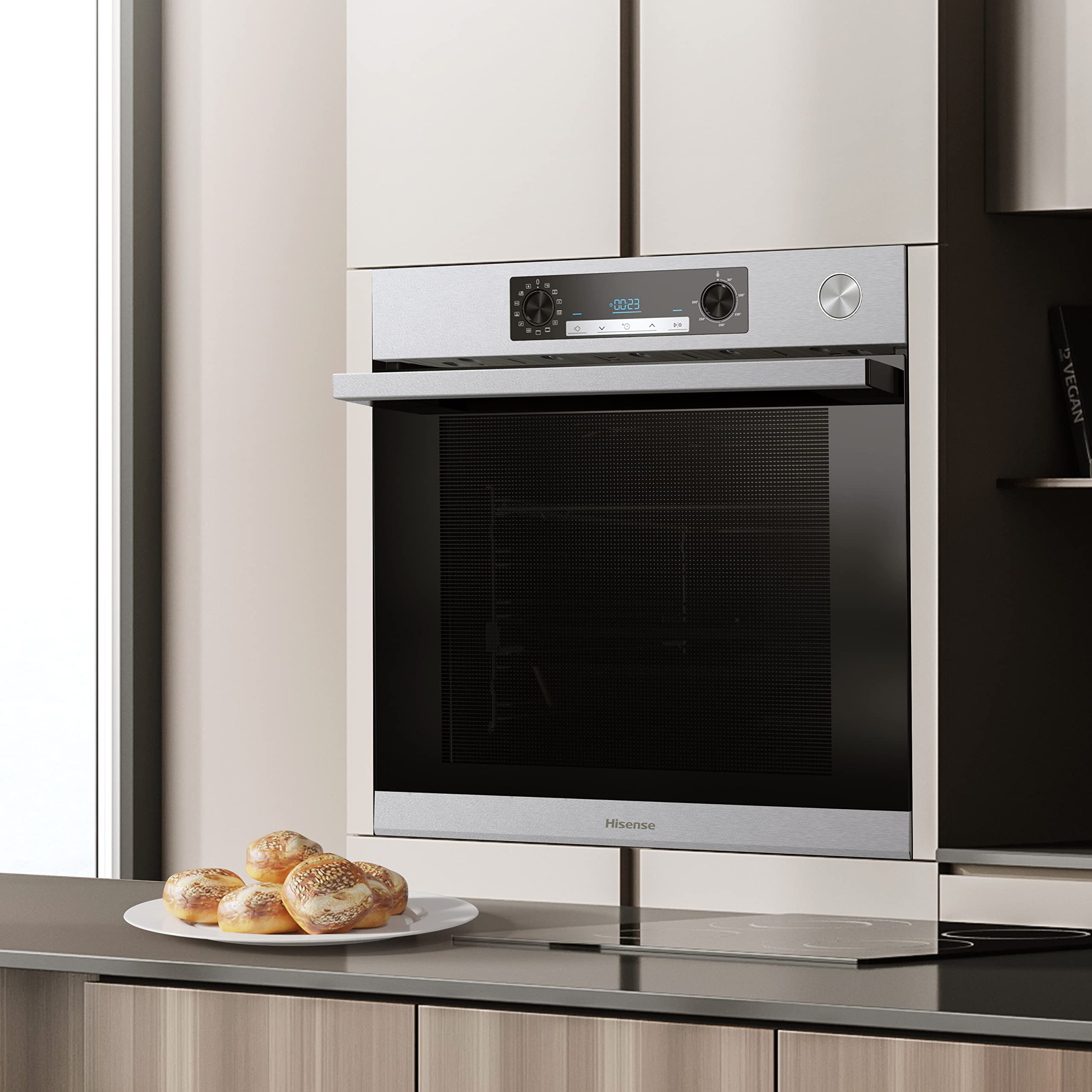 Hisense O66226AXS, Forno Multifunzione Termoventilato, Cavità XXL 77 Litri, Pulizia Aqua Clean, 13 Funzioni, Cottura Combinata a Vapore, Funzione Pizza 300 °C, Inox