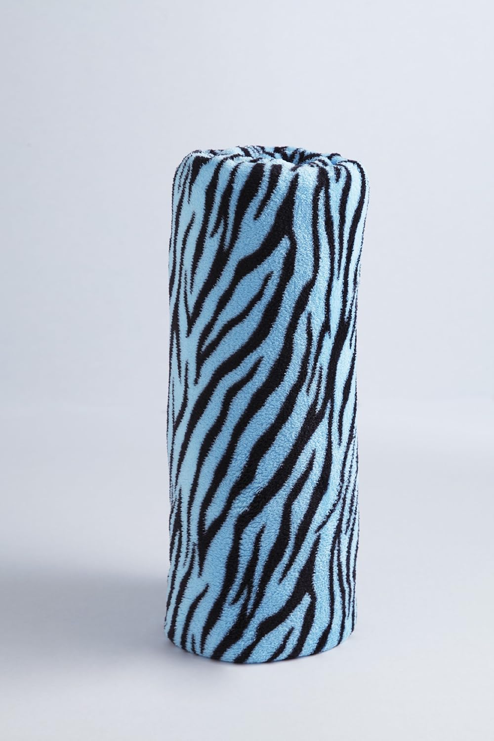 Divatex Microplush 50Inchby60Inch Zebra Throws, Aqua