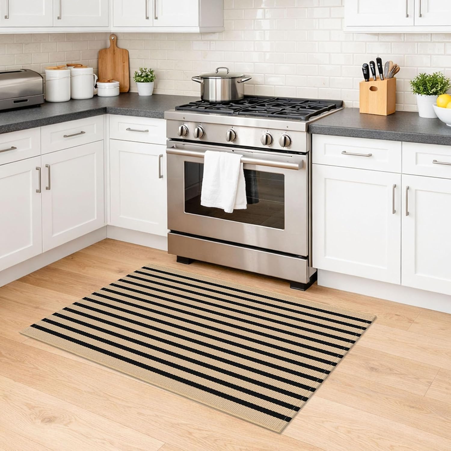 KILOCOCO Striped Rug 2.3'x3.6' Front Door Rug Woven Cotton Washable Stripe Layered Doormats Indoor Outdoor Door Mat for Front Porch/Kitchen/Farmhouse/Entryway/Patio, Brown