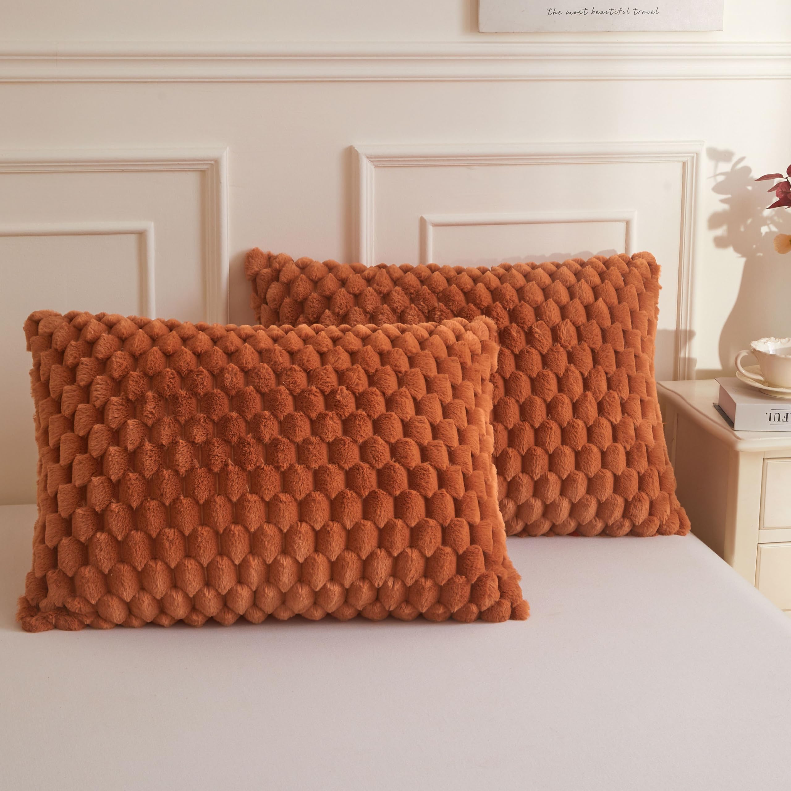 XeGe Bubble Soft Faux Rabbit Fur Pillowcases Standard, Burnt Orange, 2 Pack