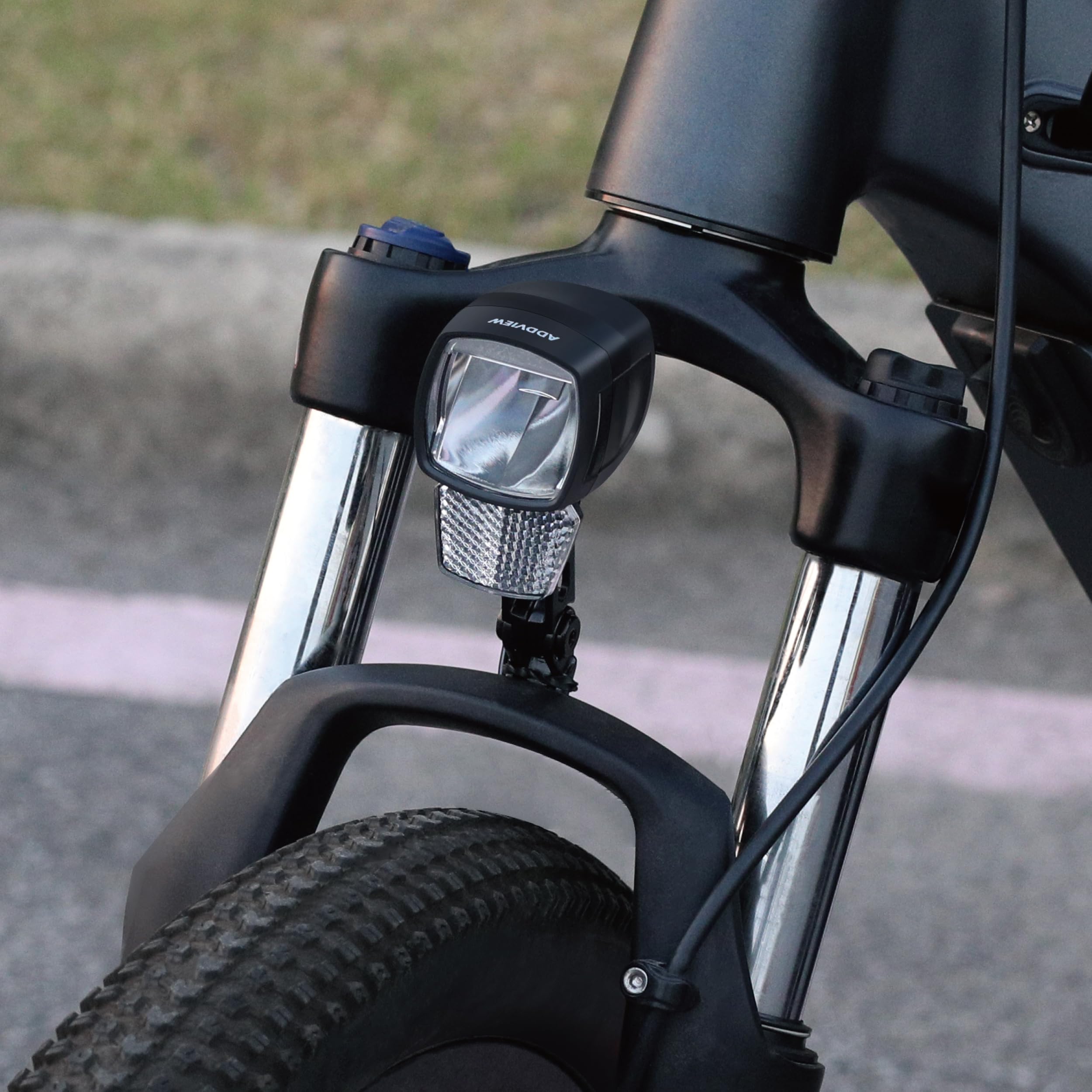 ADDVIEW E120 Feu avant pour vélo électrique Marteau E120 – Lampe de vélo LED homologuée StVZO & ECE en aluminium/ABS, étanche, DC 6–48 V, visibilité latérale, pour vélos électriques et pedelecs