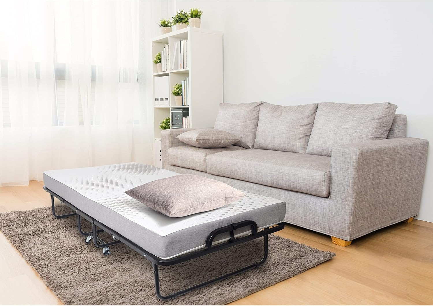 Diplomat Rollaway Folding CotSize Guest Bed with Luxurious