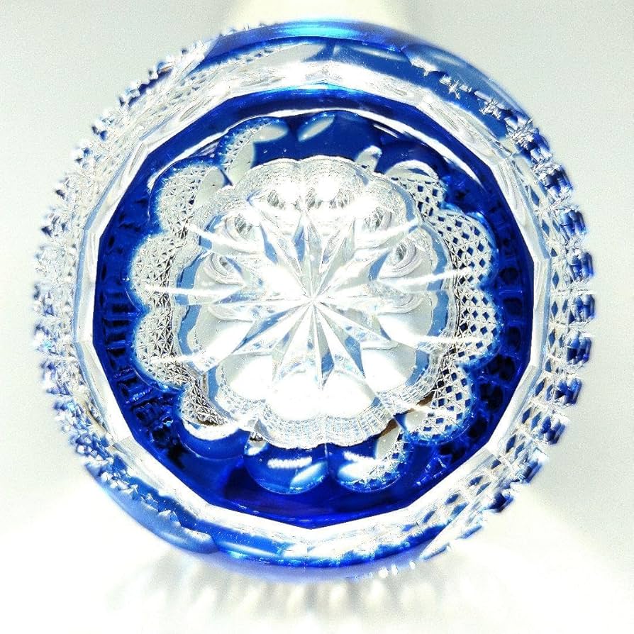 薩摩切子　色被せガラス　猪口(ぐい呑み) Amazon.co.jp: 色被せガラス おちょこ 猪口ぐい呑み 青薩摩切子