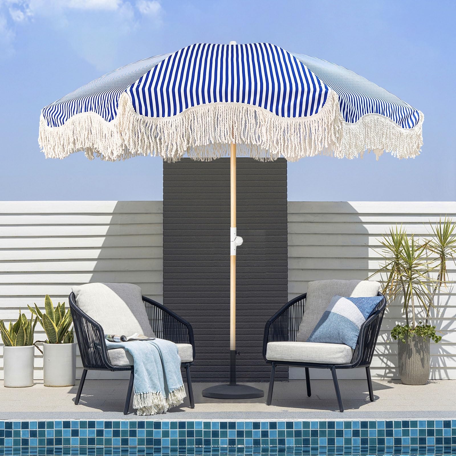 Parasol przeciwsłoneczny na patio przenośny z nachyleniem, 8 solidnych żeber, drążek 3,20 cm, niebiesko-białe paski na targ plażowy
