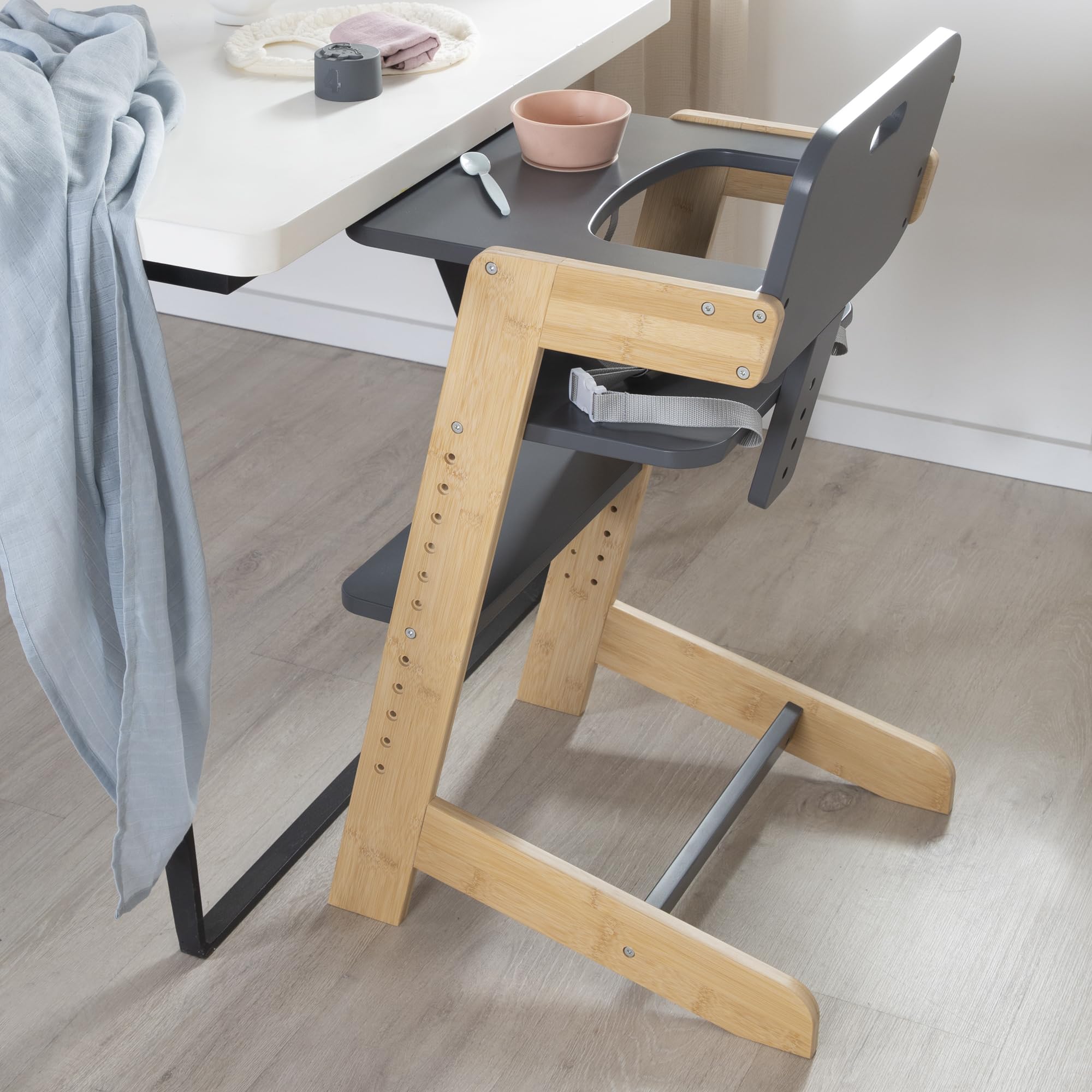 roba Trona para Bebés Nature Up - Trona de Madera de Bambú - Evolutiva con Bandeja Extraíble - Arnés de 3 Puntos - Soporta hasta 70 kg - Natural/Antracita