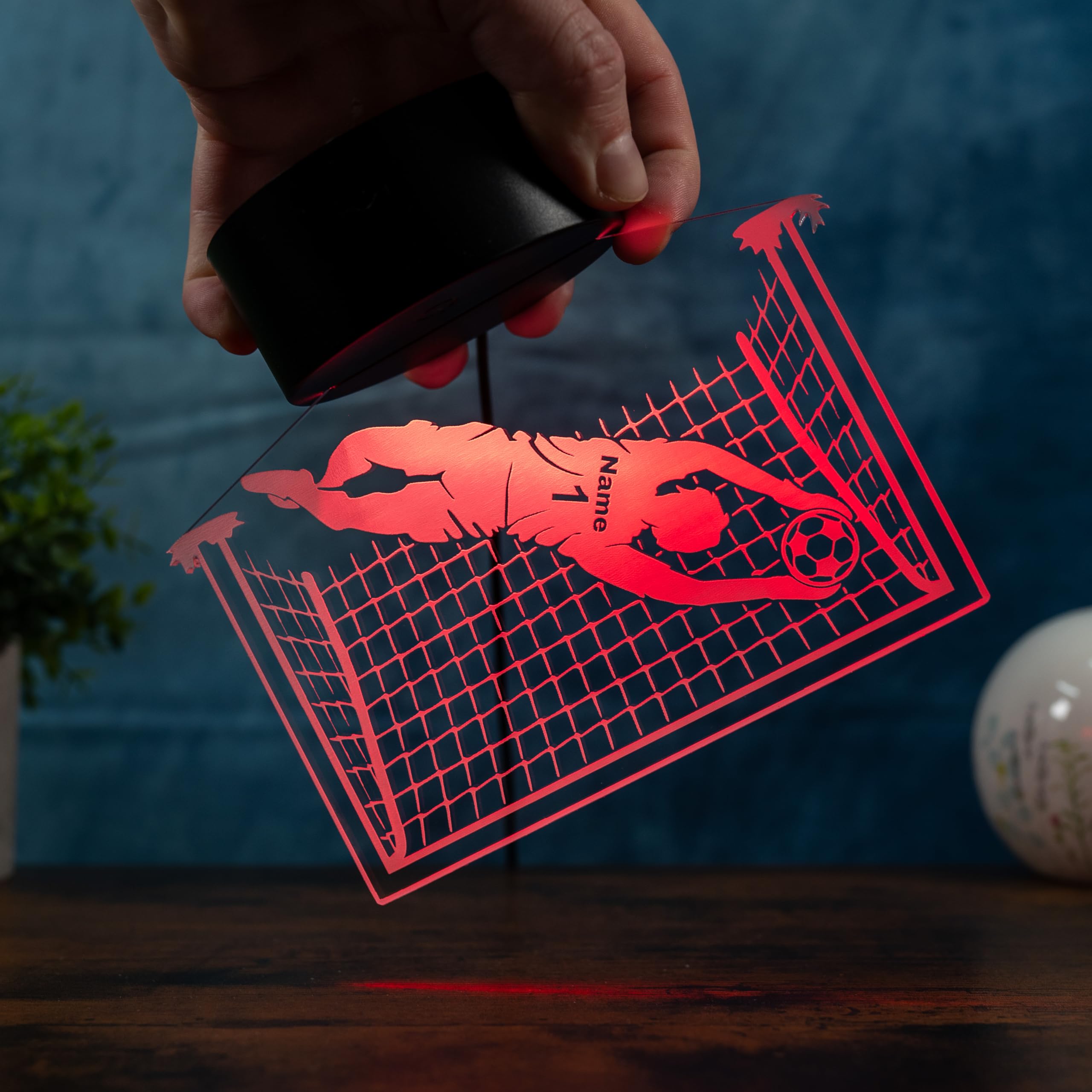 Personalisierte Fußball Torwart Lampe – 3D LED Nachtlicht mit Name – Geschenk für Torhüter & Fußballfans – Fußball Lampe mit Gravur – Deko für Jungs & Männer