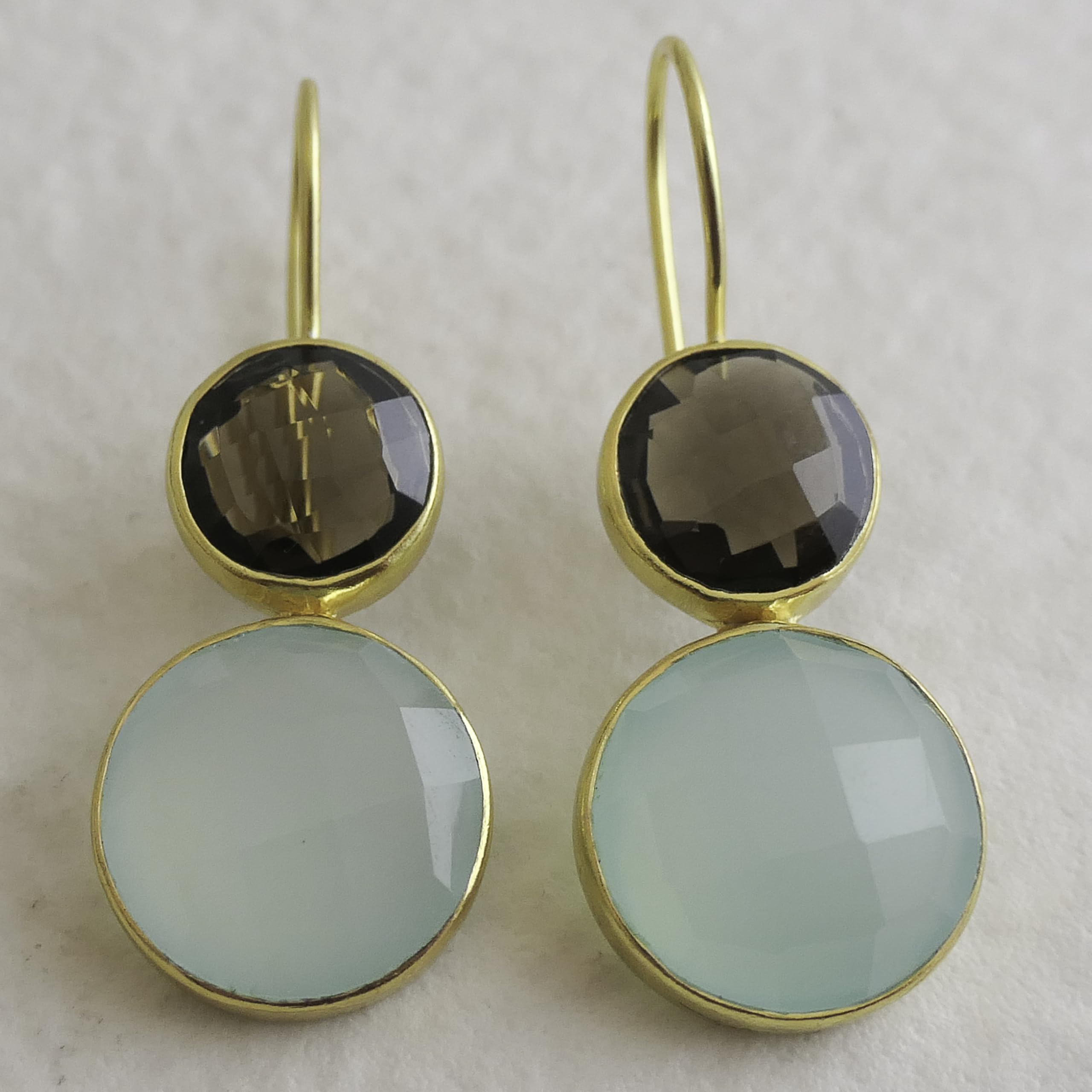 Rauchquarz & Aqua Chalcedon Edelstein Ohrringe | Hängende Ohrringe Damen Gold Silber 925 Vergoldet 4cm, Handgefertigt von GIA-Gemmologin Geschenk zum Geburtstag