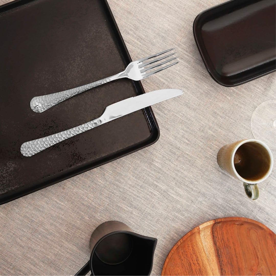 Pintinox Set di posate Ares 24 pezzi in acciaio inox 18/0 nickel free, finitura martellata