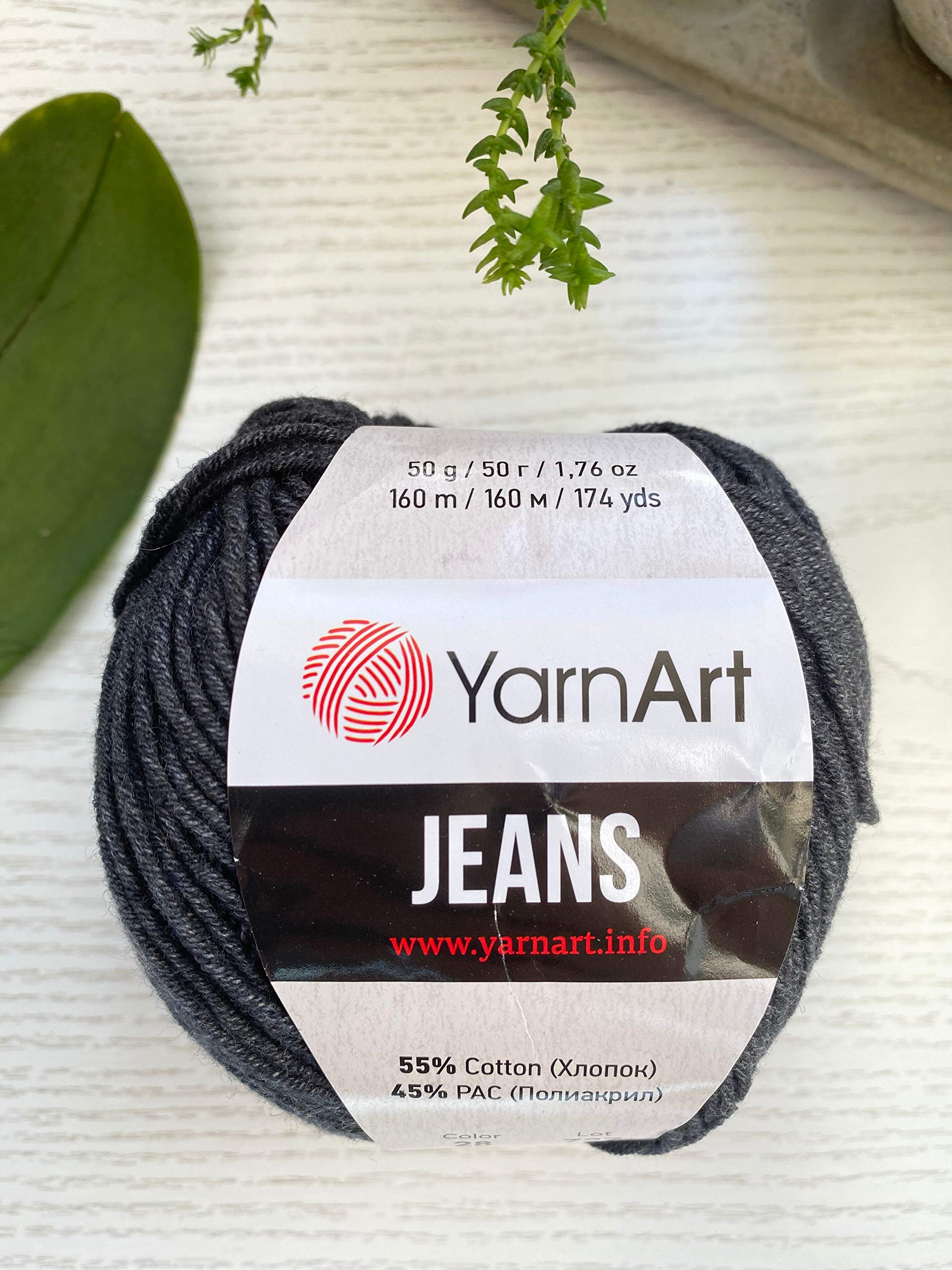 Lot De 2 Pelotes De Fil 3 Suisses, Coton Jeans, Coloris Blanc Et Bleu – Occasion Neuf