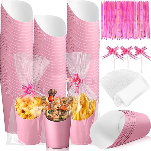 Sabary Juego de 100 tazas desechables de charcutería, tazas de aperitivos de 14 onzas con bolsas transparentes para golosinas + lazo para envolver