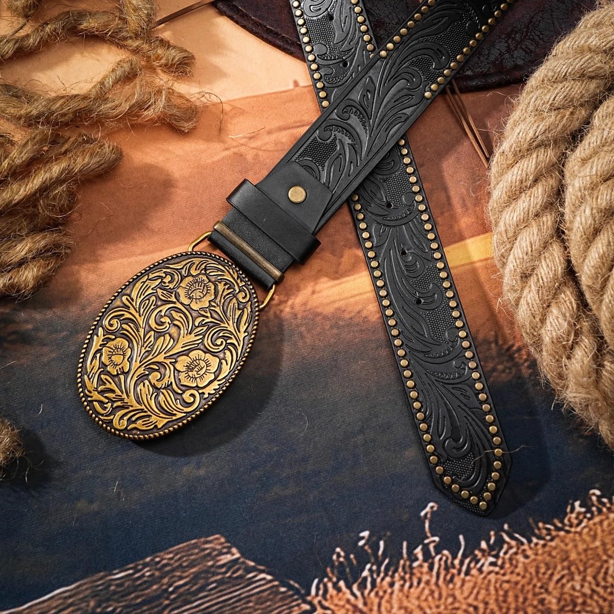 Cintura da cowboy western uomo e donna, con fibbia ovale incisa floreale, borchiata, cinturino in pelle PU lavorazione jeans